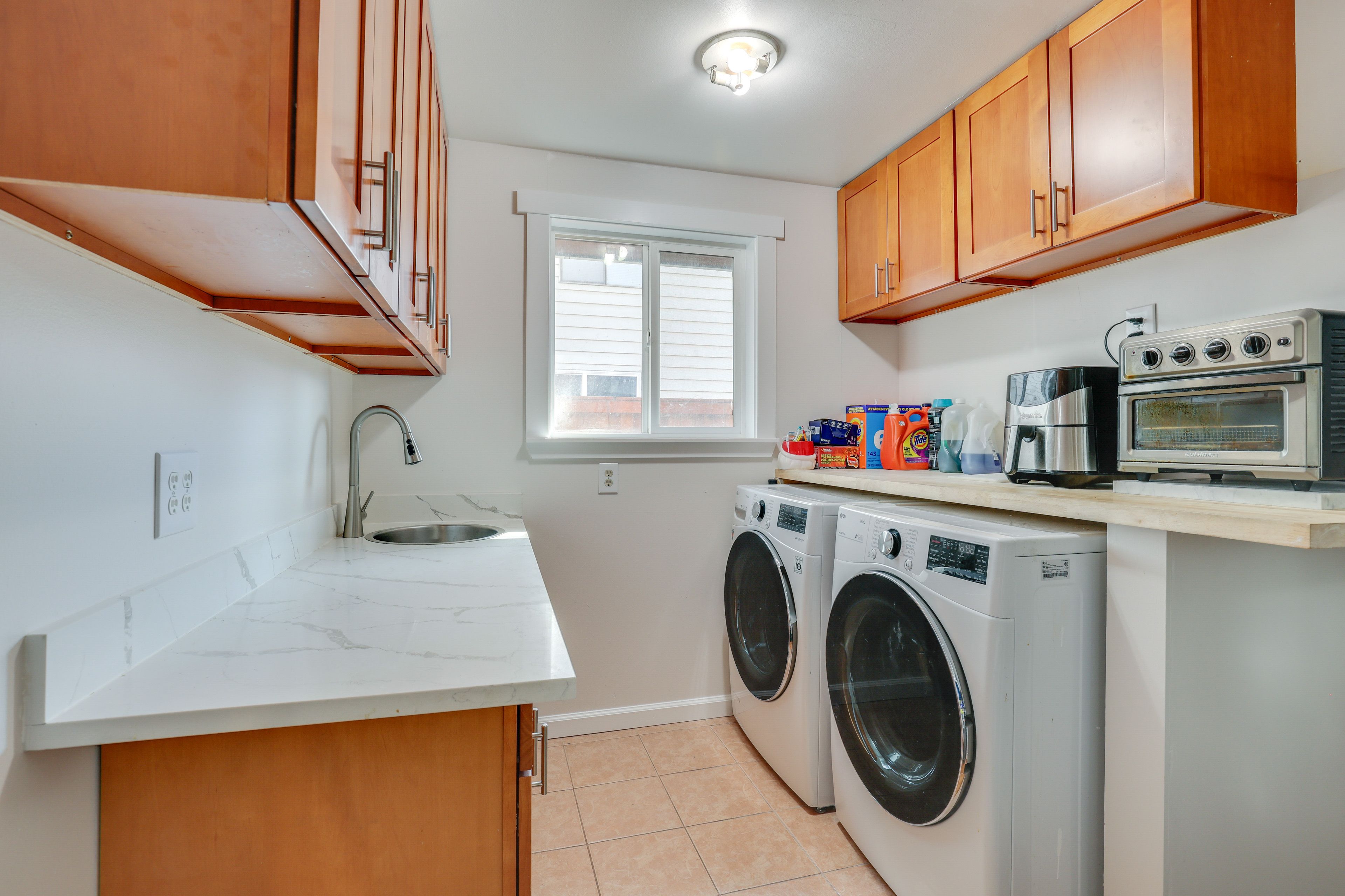 Washer + Dryer