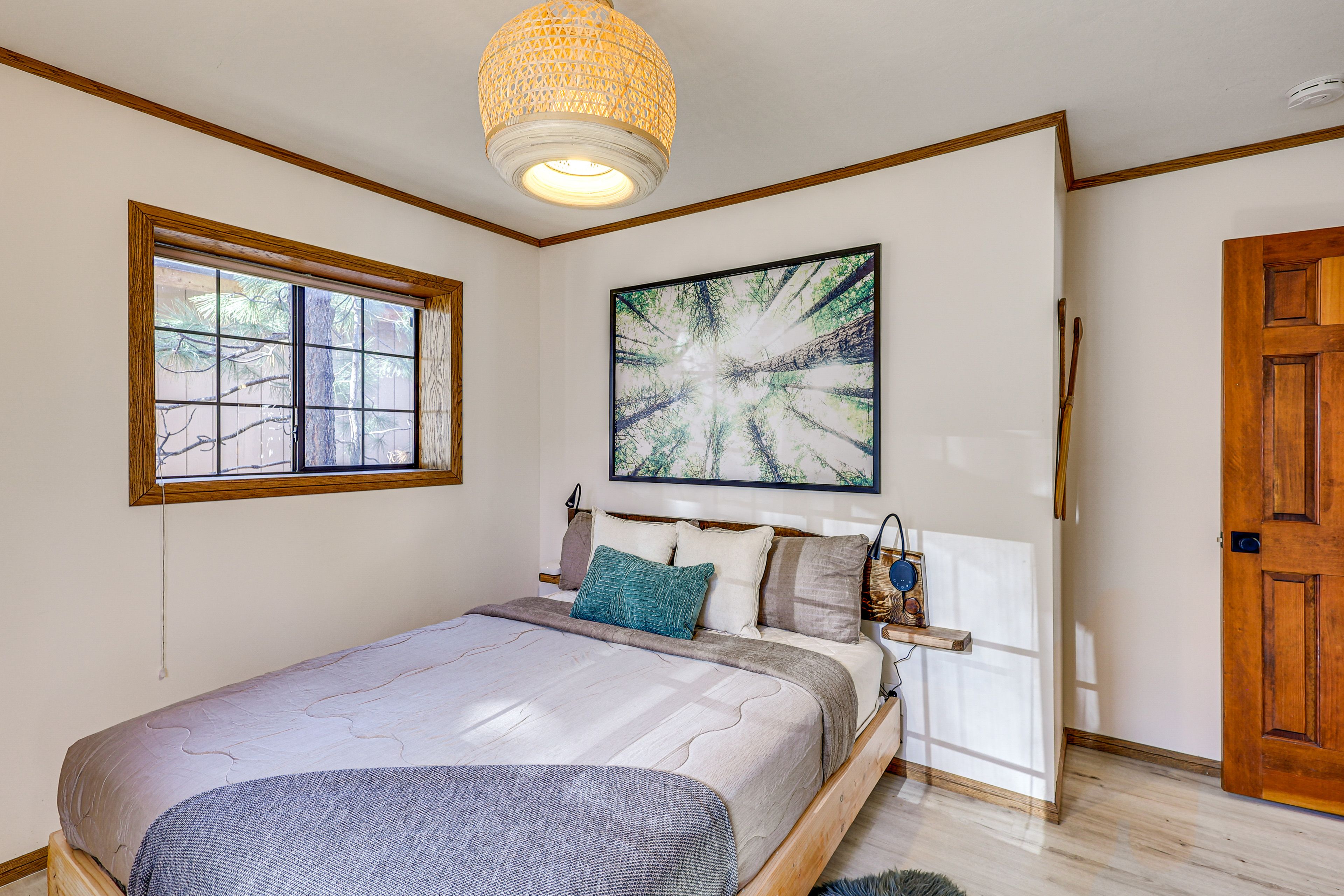 Bedroom 1 | Queen Bed | Linens Provided