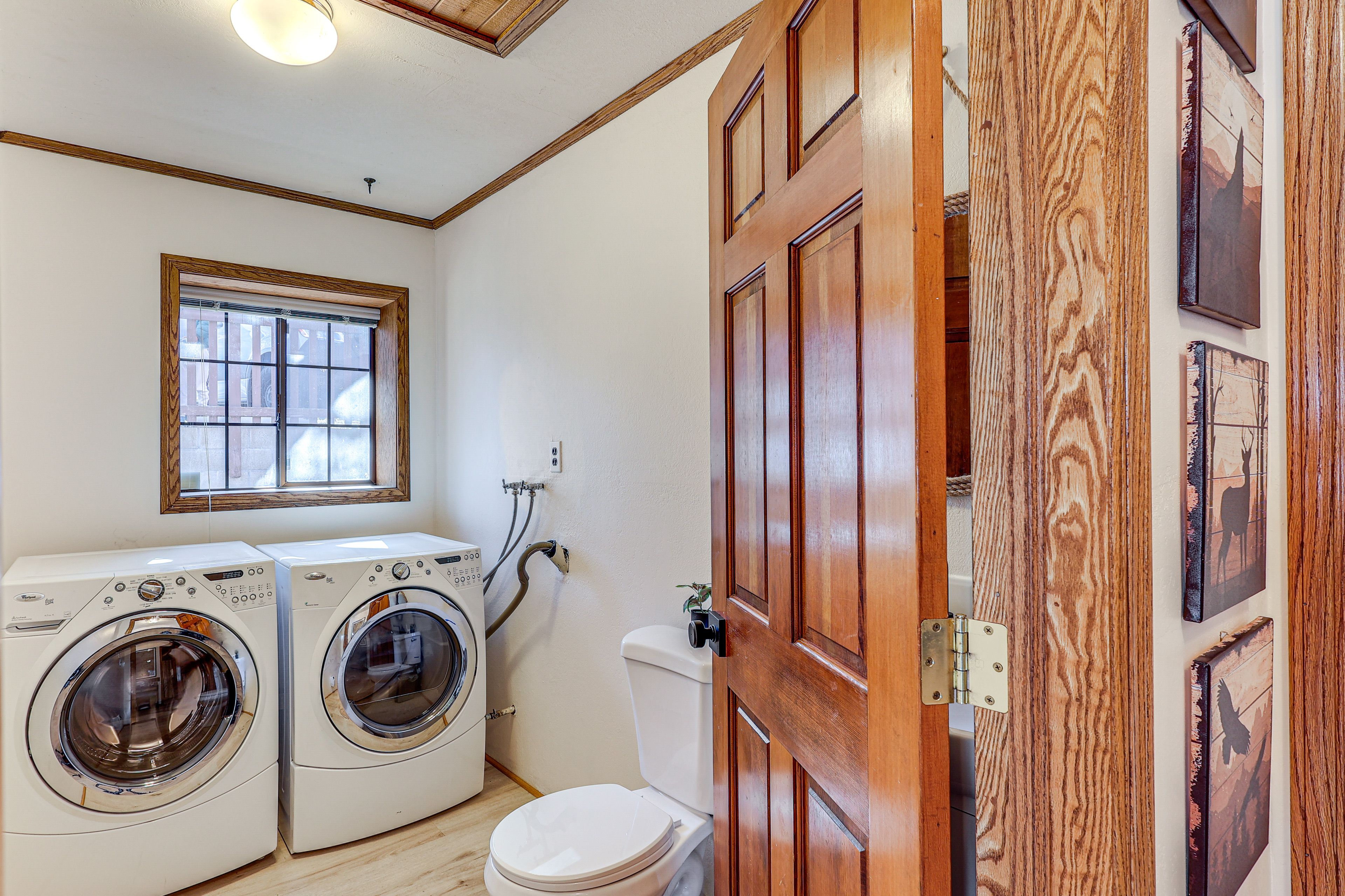 Half Bathroom | Complimentary Toiletries | Washer + Dryer