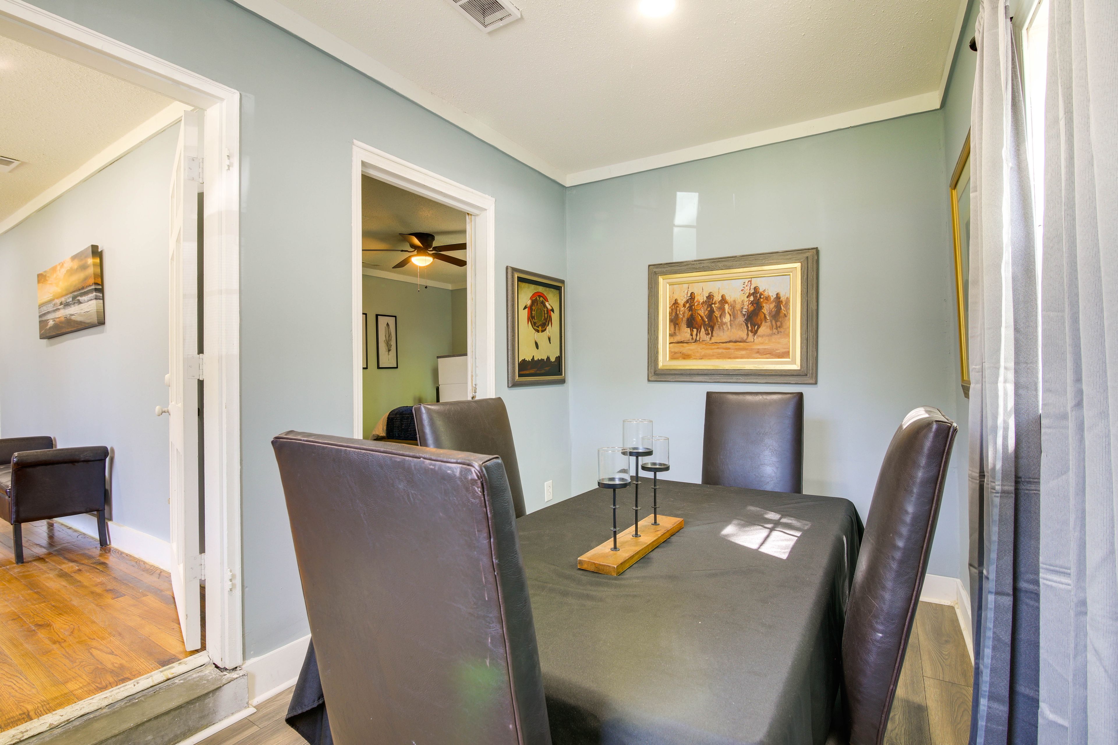 Dining Room | Interior Step | Dishware & Flatware