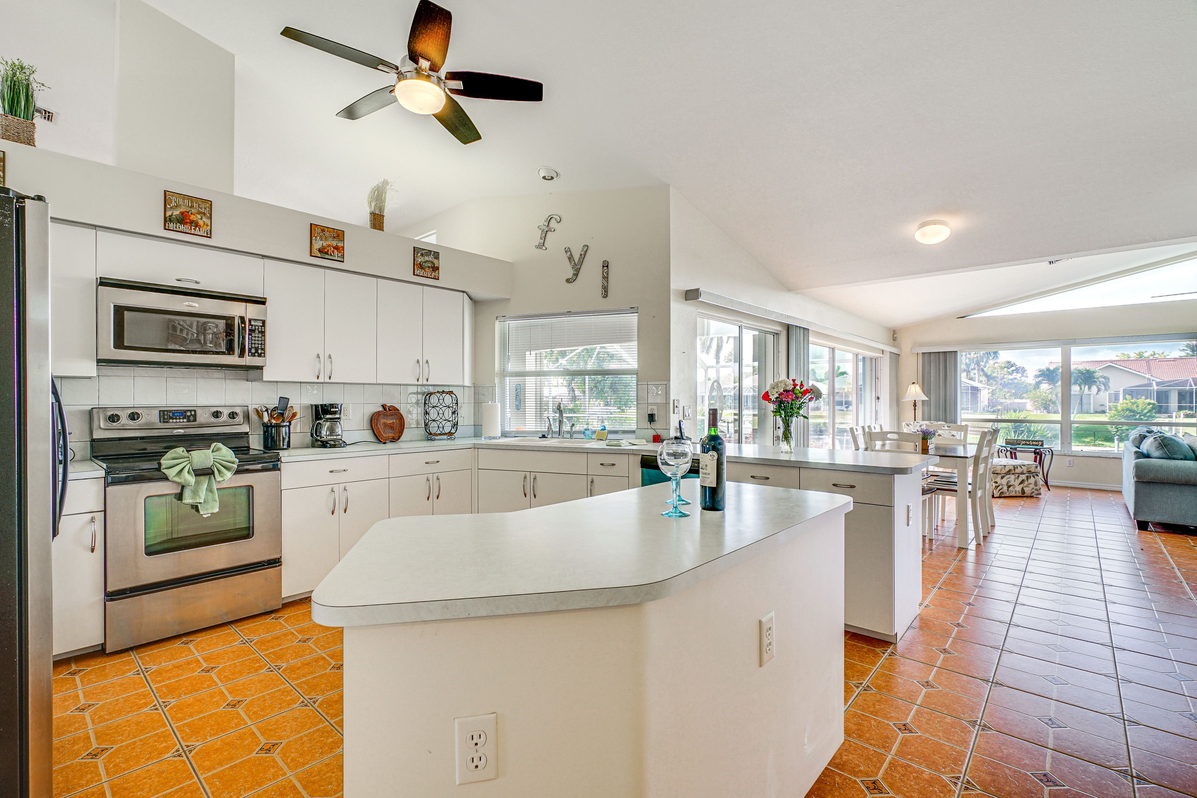 Kitchen | Dishwasher | Cuisinart Drip Coffee Maker