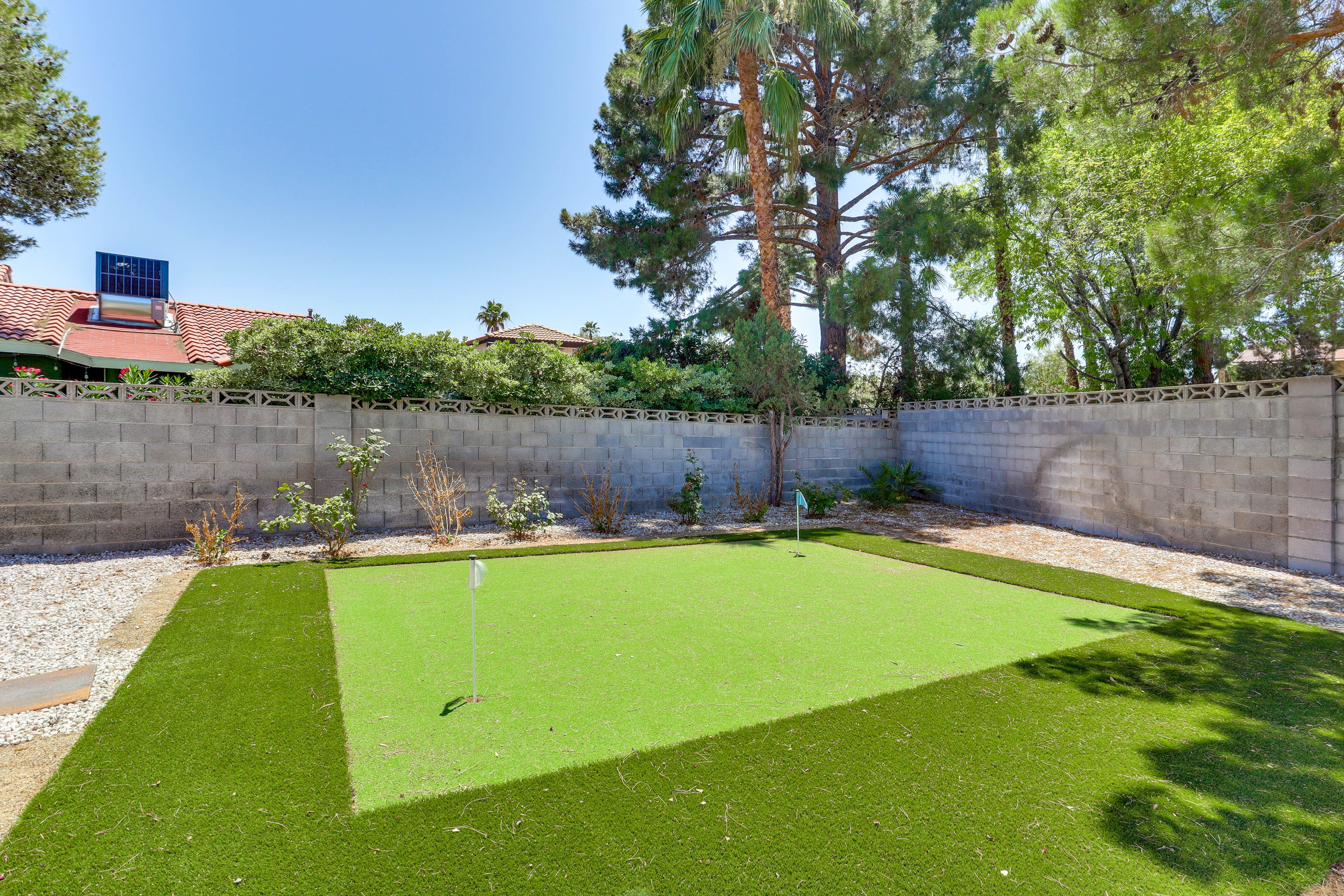 Putting Green | Fenced-In Backyard