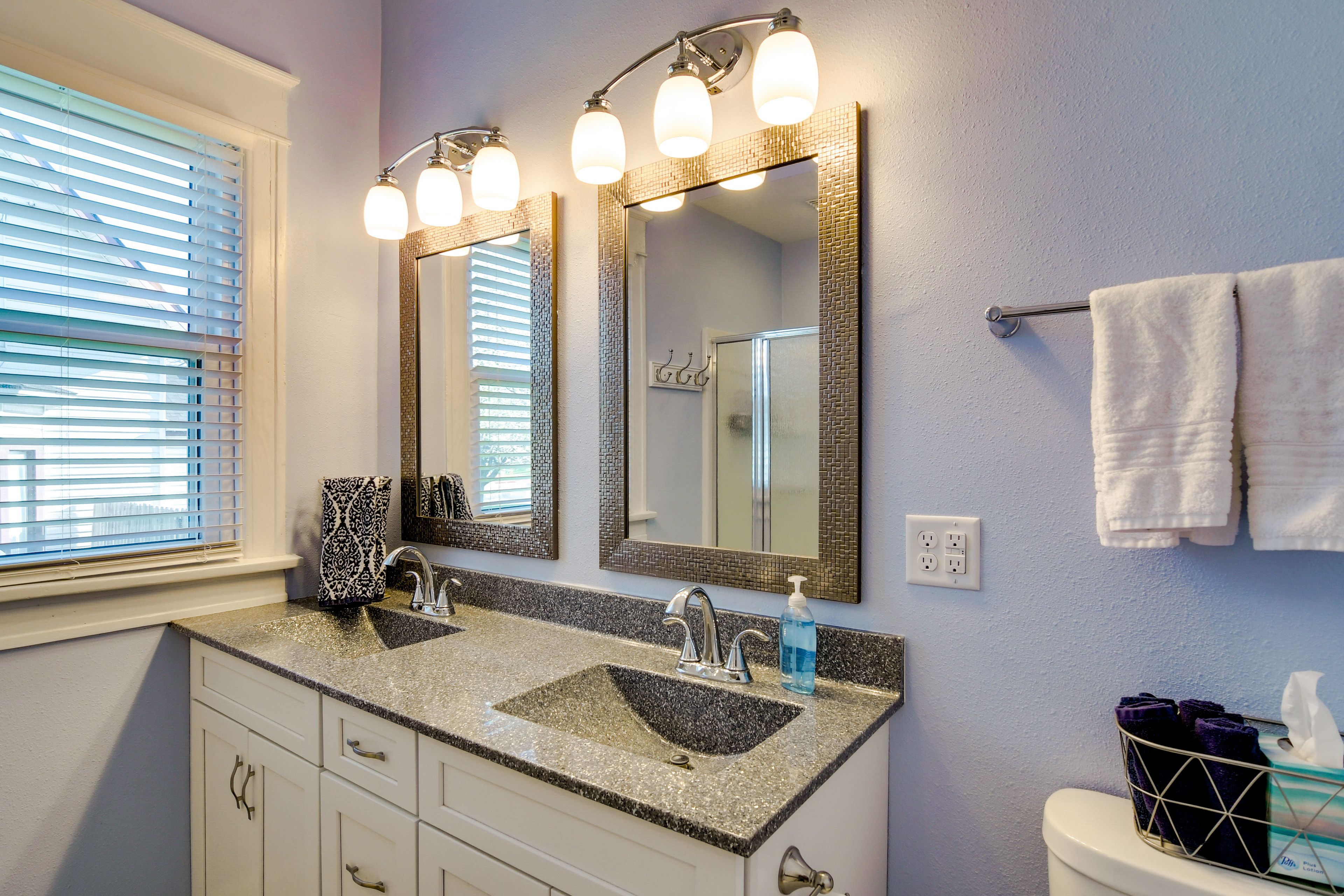 Full Bathroom | Walk-In Shower | 1st Floor