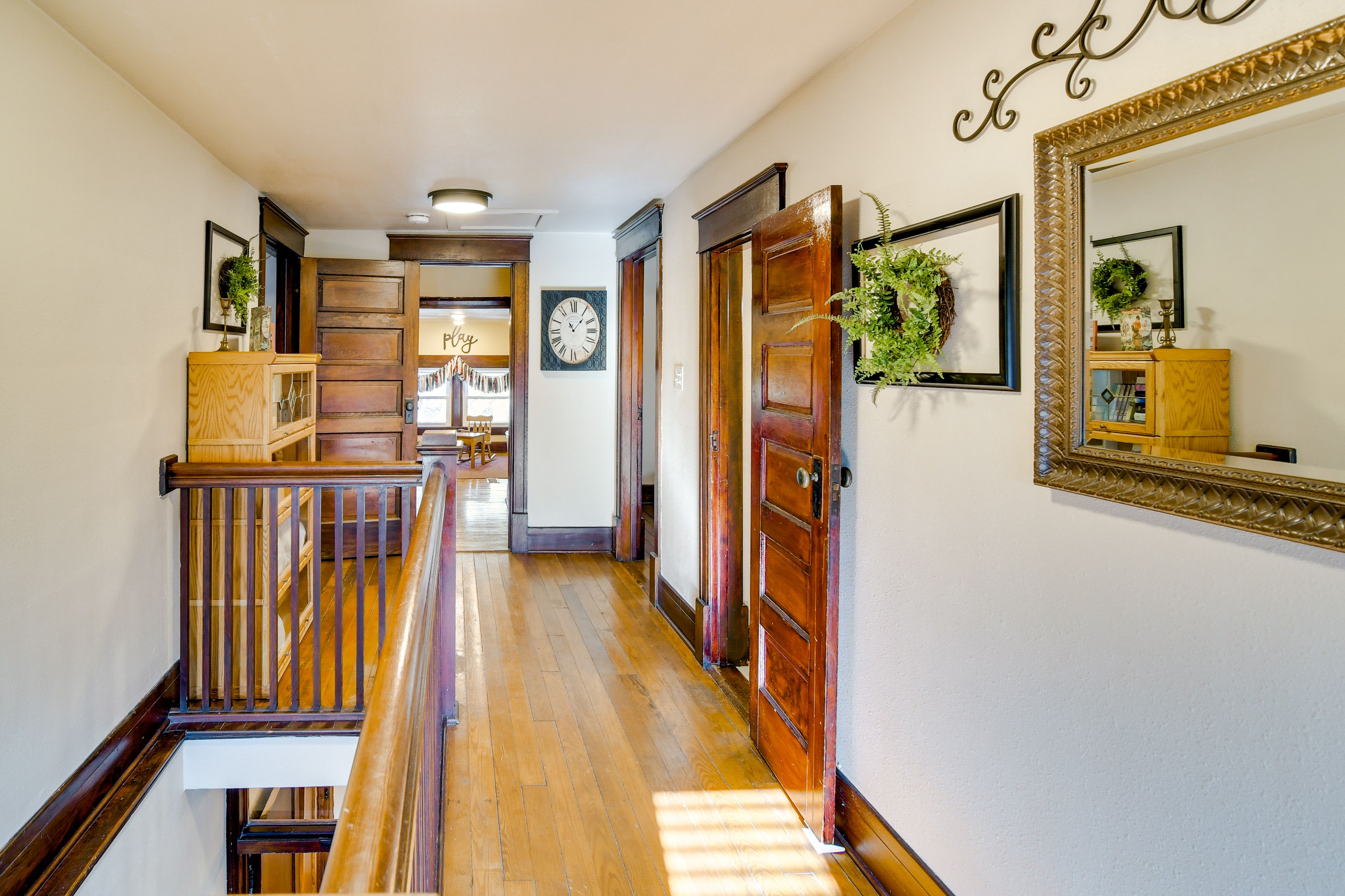 Upstairs Hallway | 2nd Floor