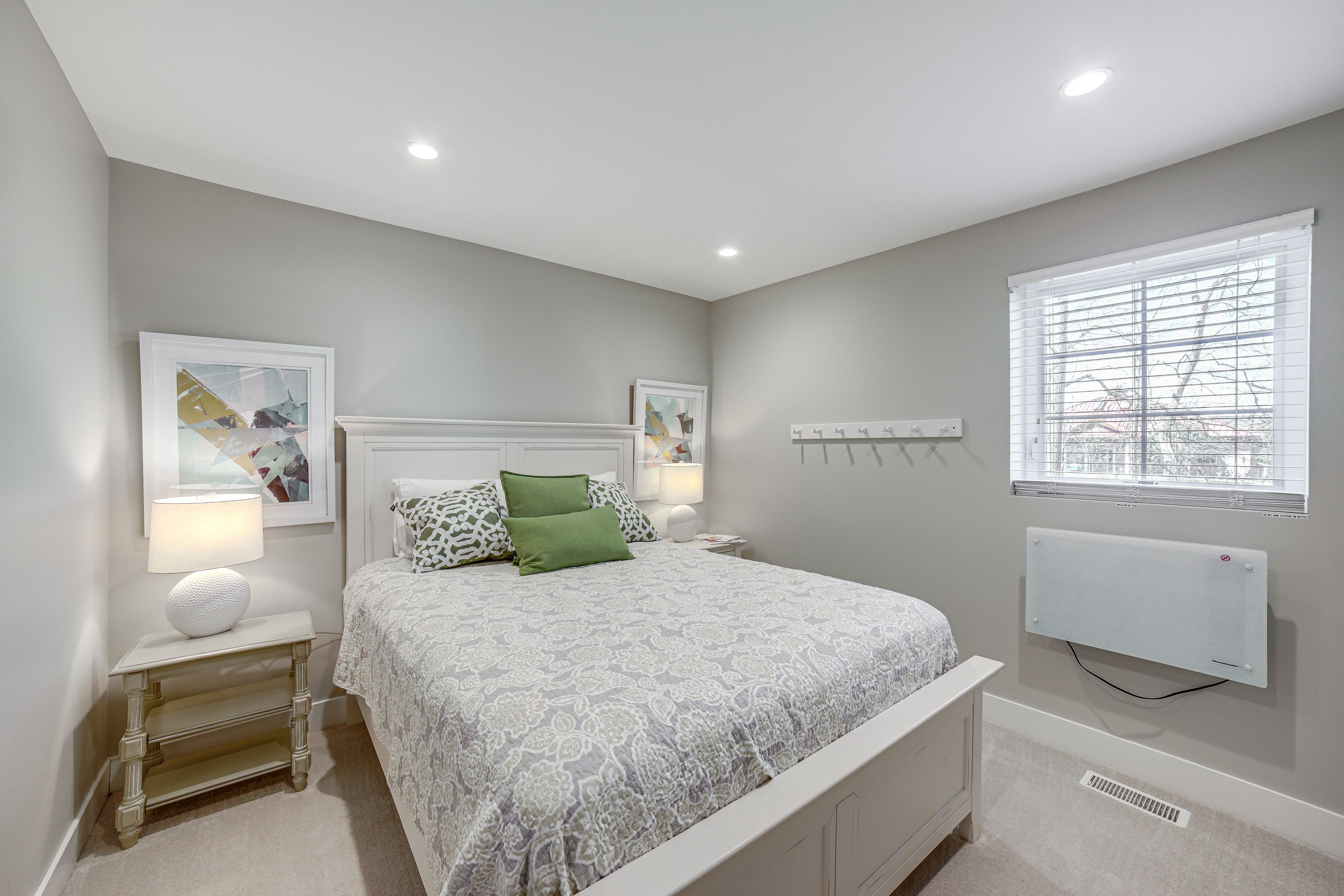 Bedroom 4 | Queen Bed | Basement