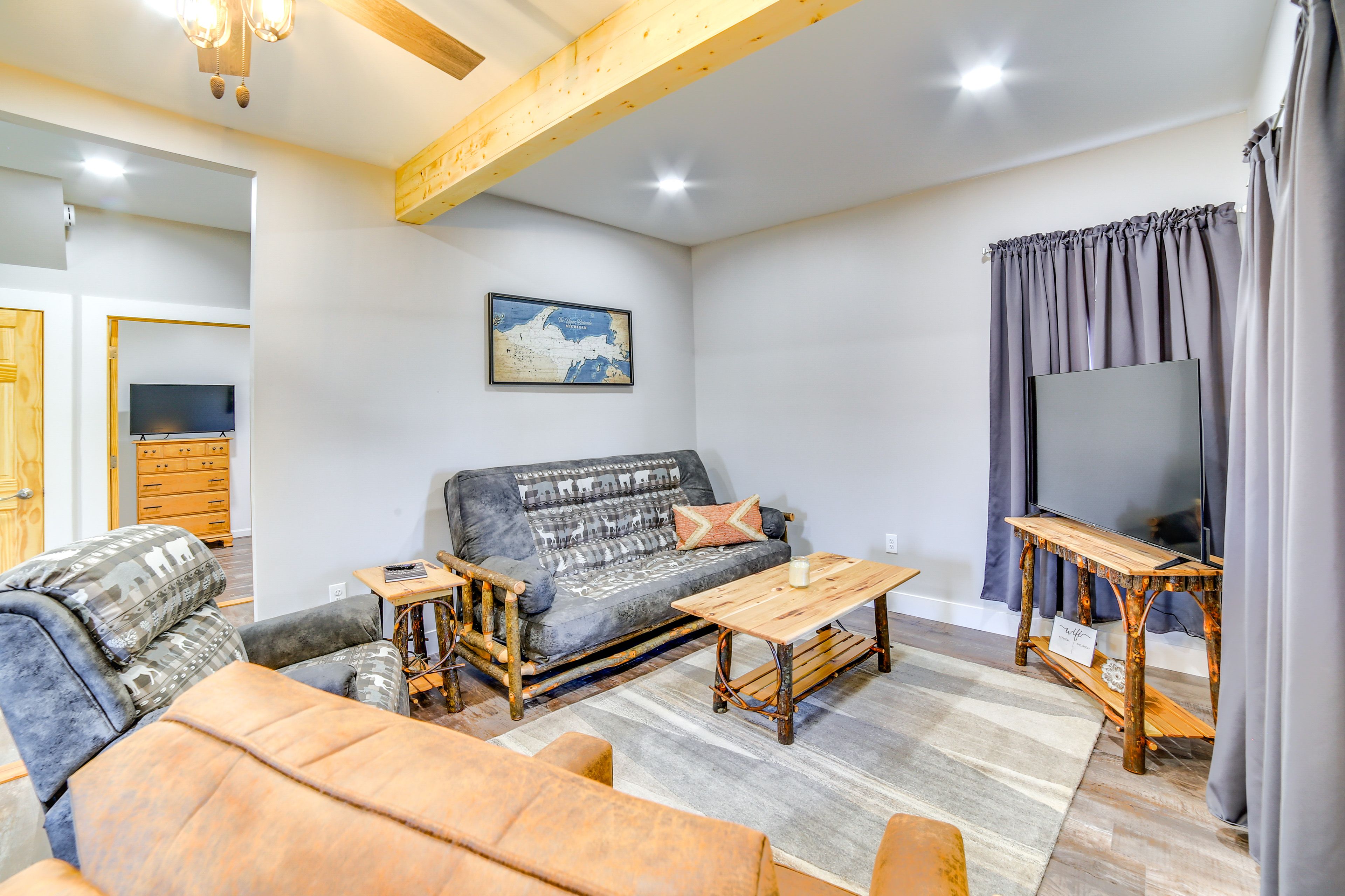 Living Room | Queen Sleeper Sofa | TV | 1st Floor