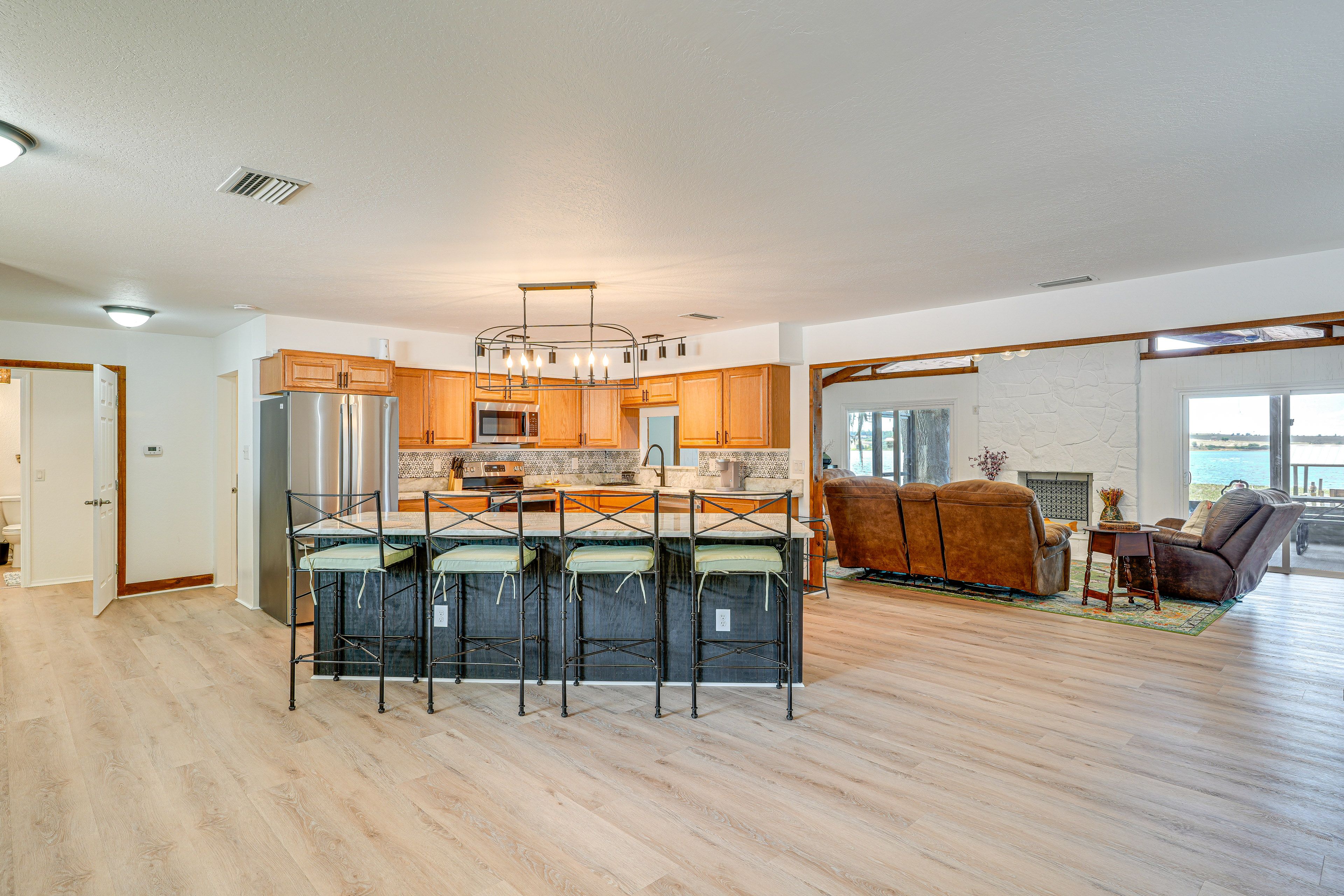 Breakfast Bar