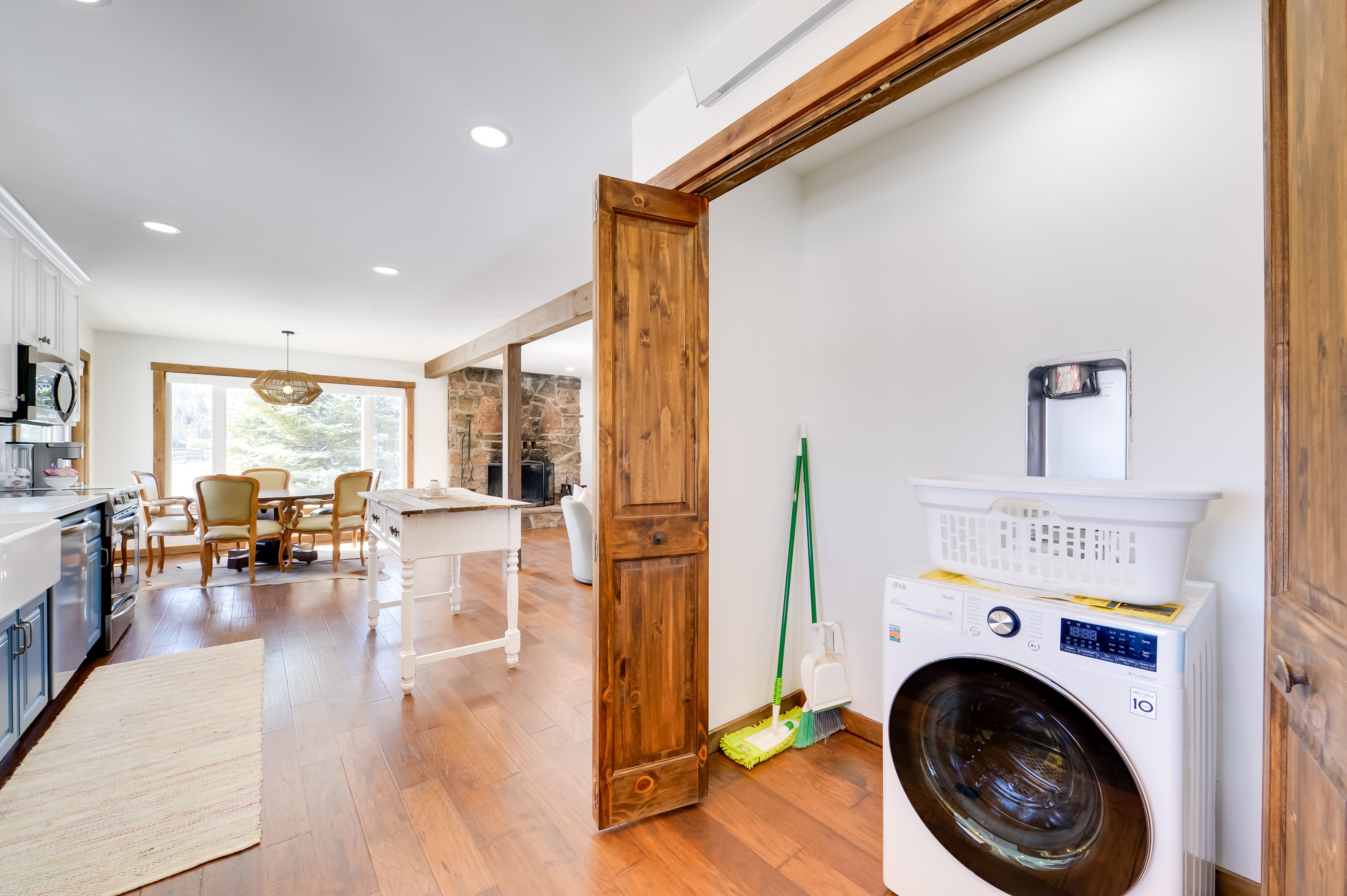 In-Unit Laundry | Washer/Dryer Combo