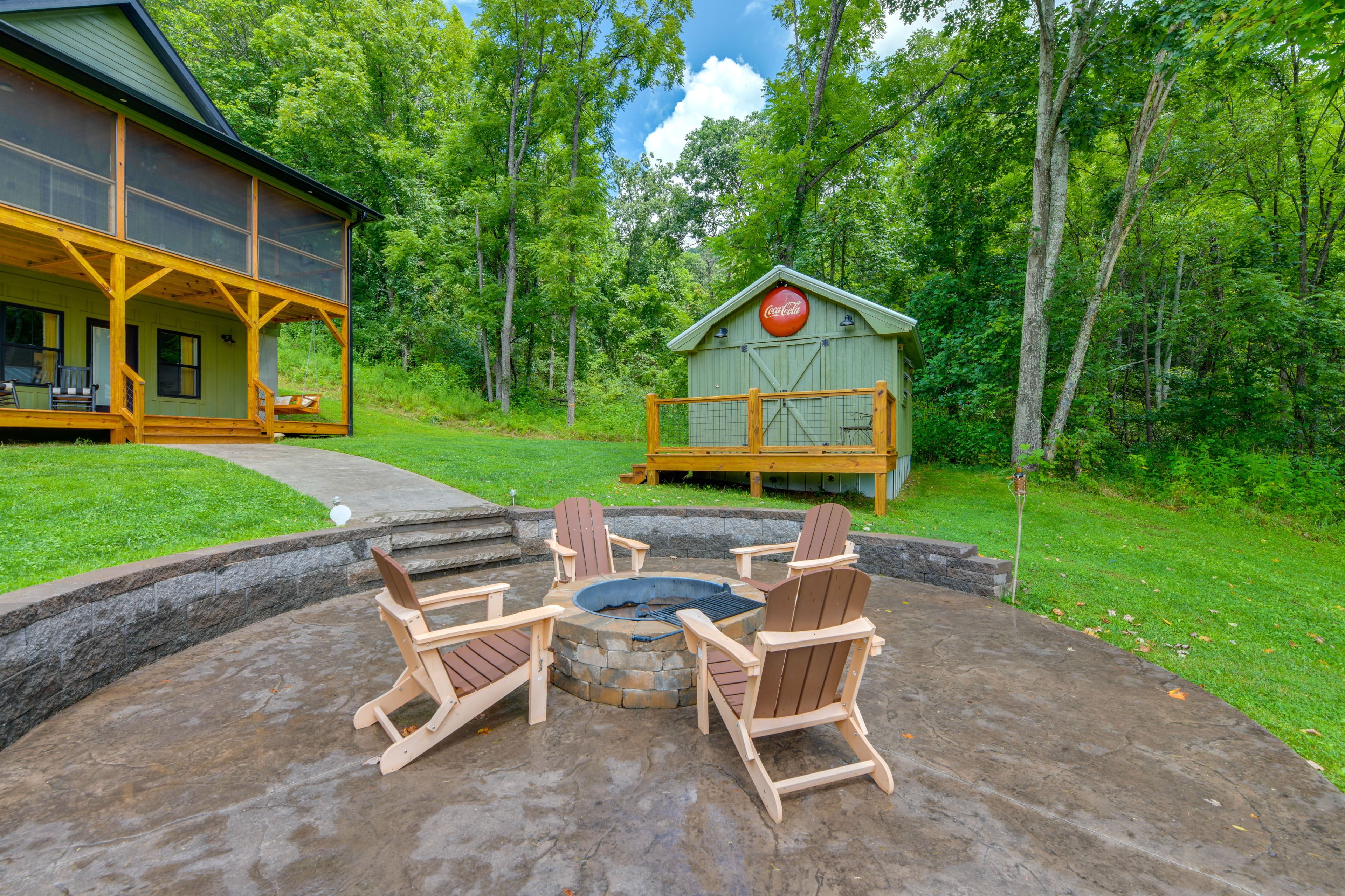 Canton Vacation Rental | 2BR | 2BA | 1,344 Sq Ft | Stairs Required