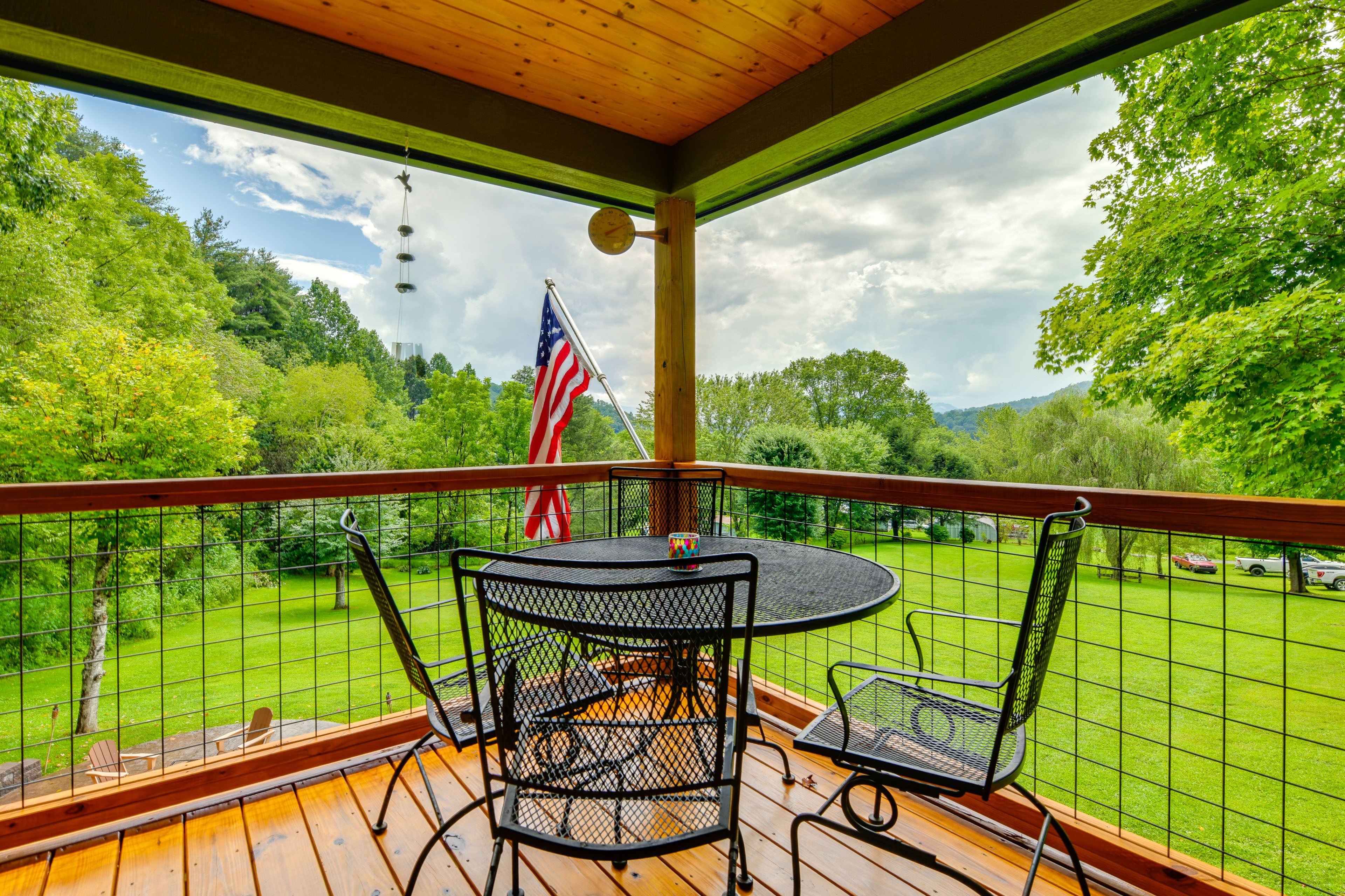 Furnished Deck | Mountain Views
