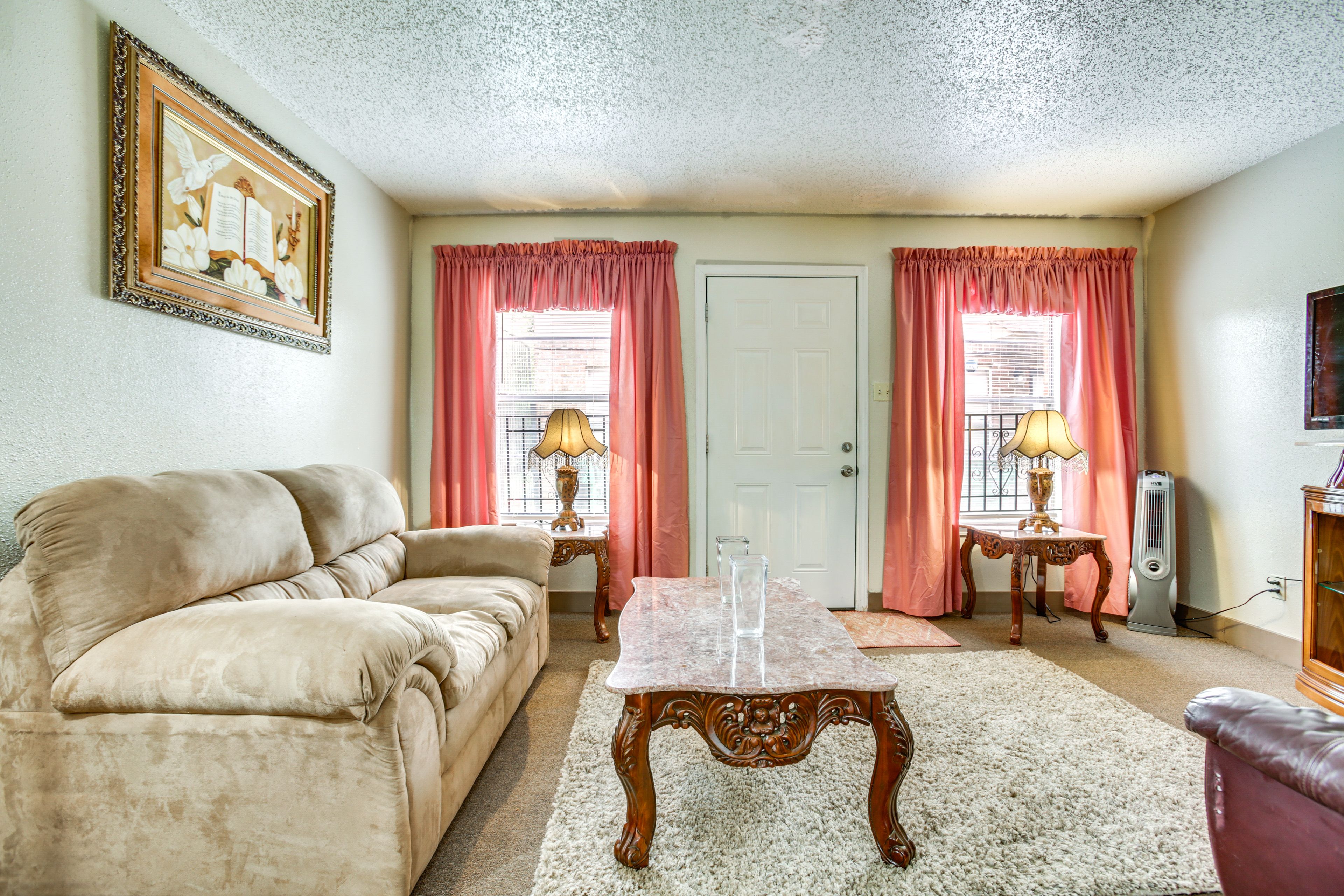 Living Room | 1st Floor