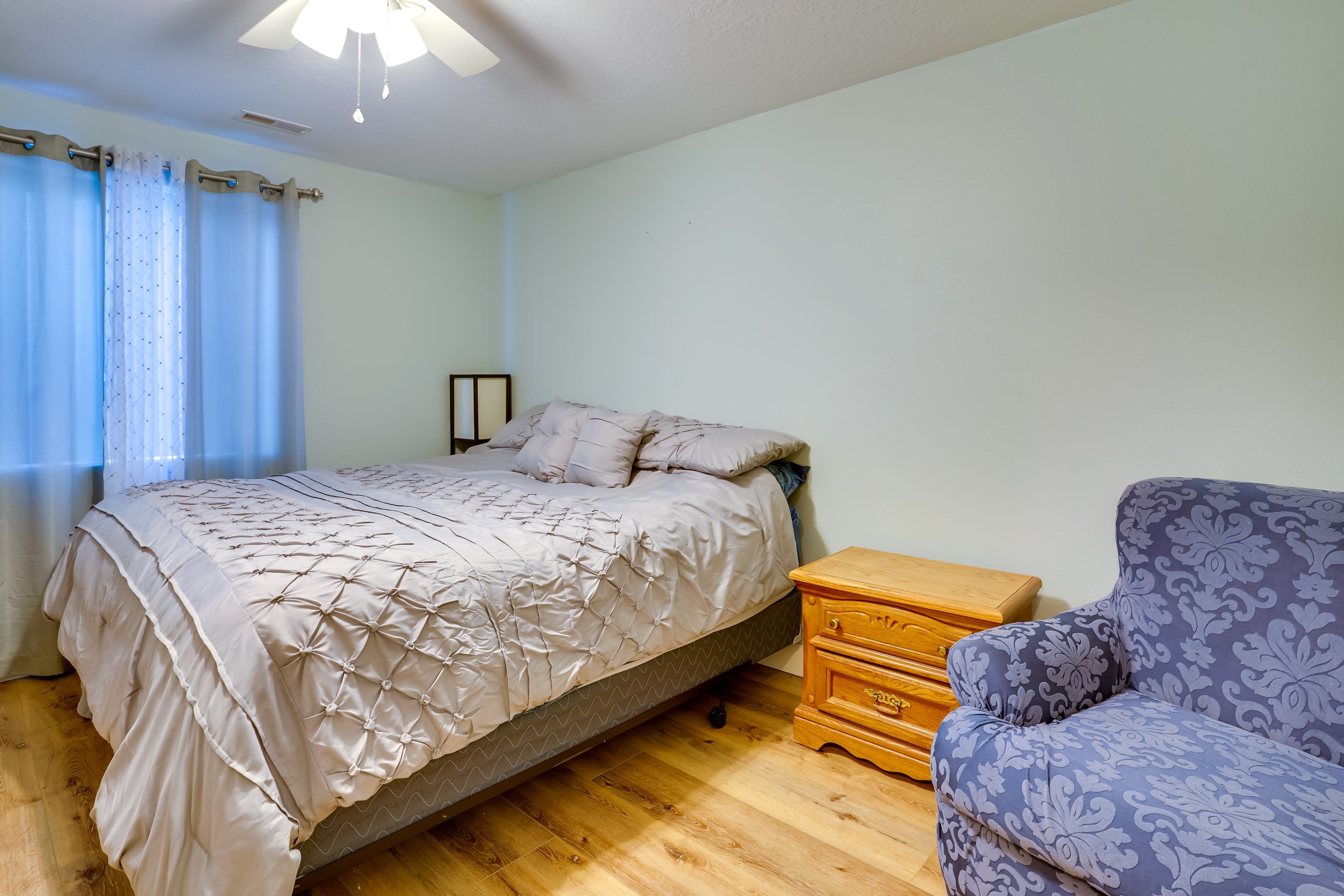 Bedroom 1 | 1st Floor | King Bed
