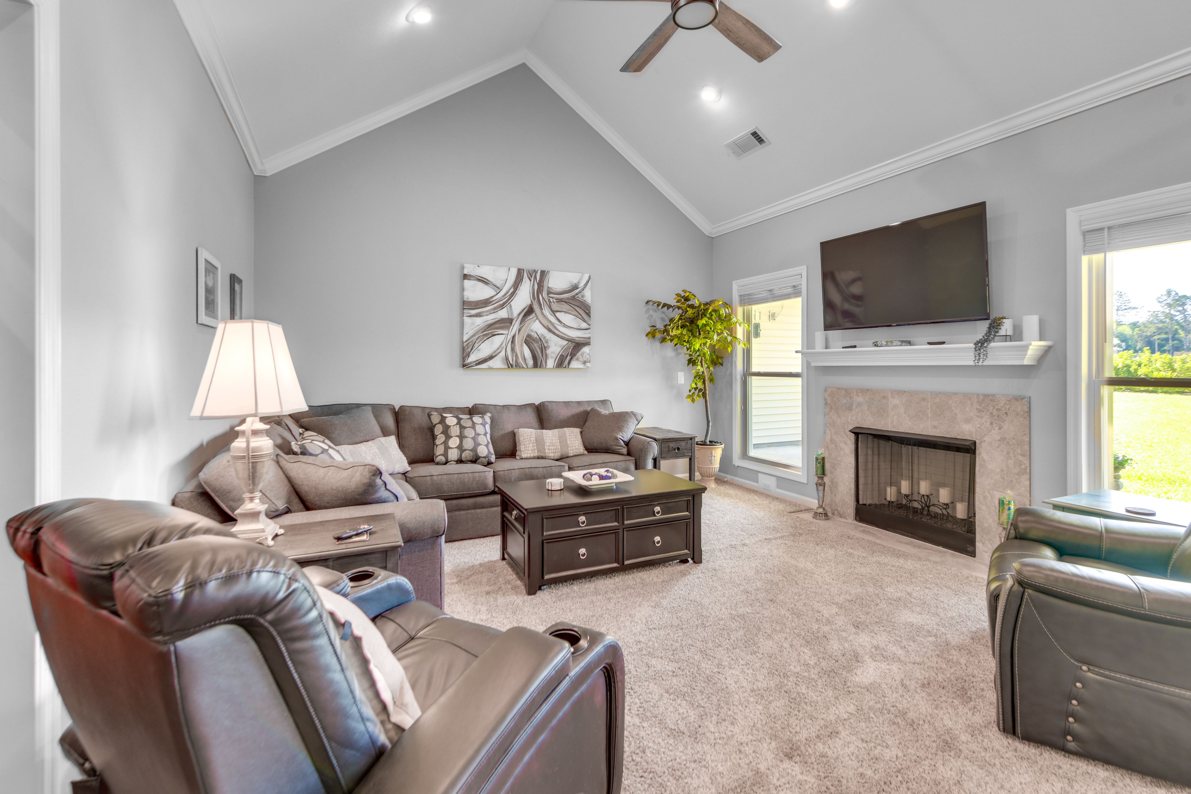 Living Room | Single-Story Home | Board Games | Free WiFi
