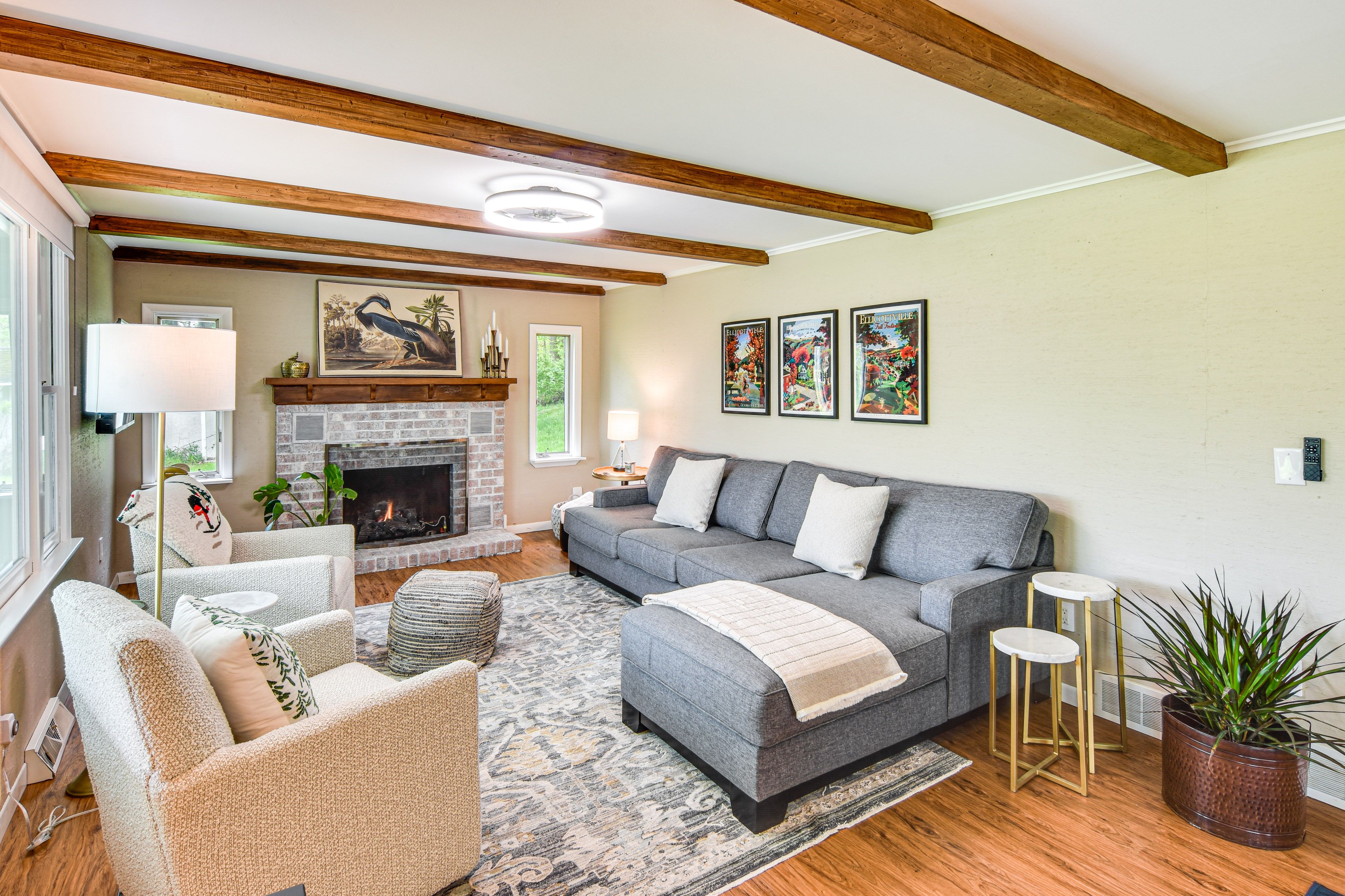 Living Room | Gas Fireplace | Smart TV | Board Games & Books