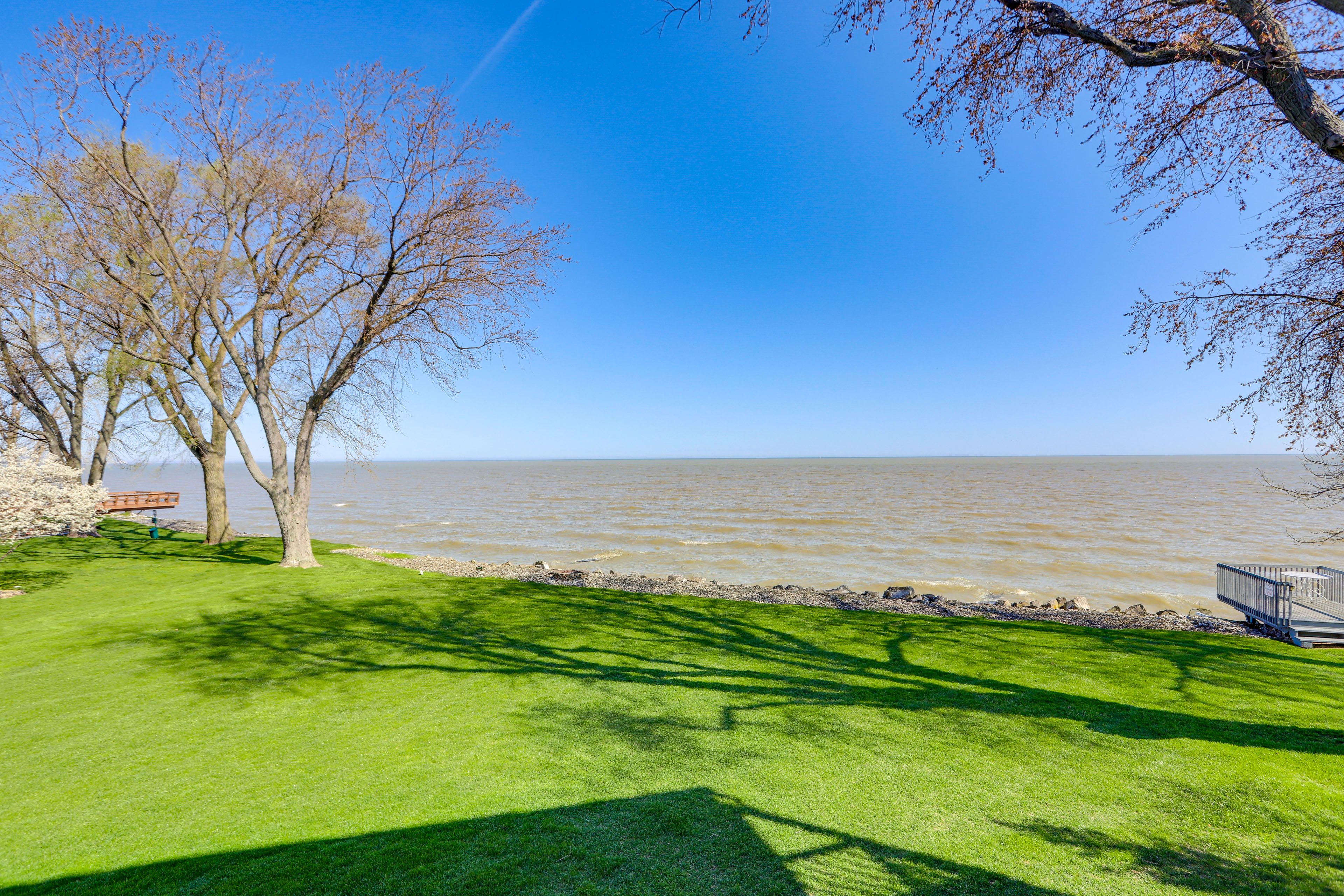 Lake Erie Views