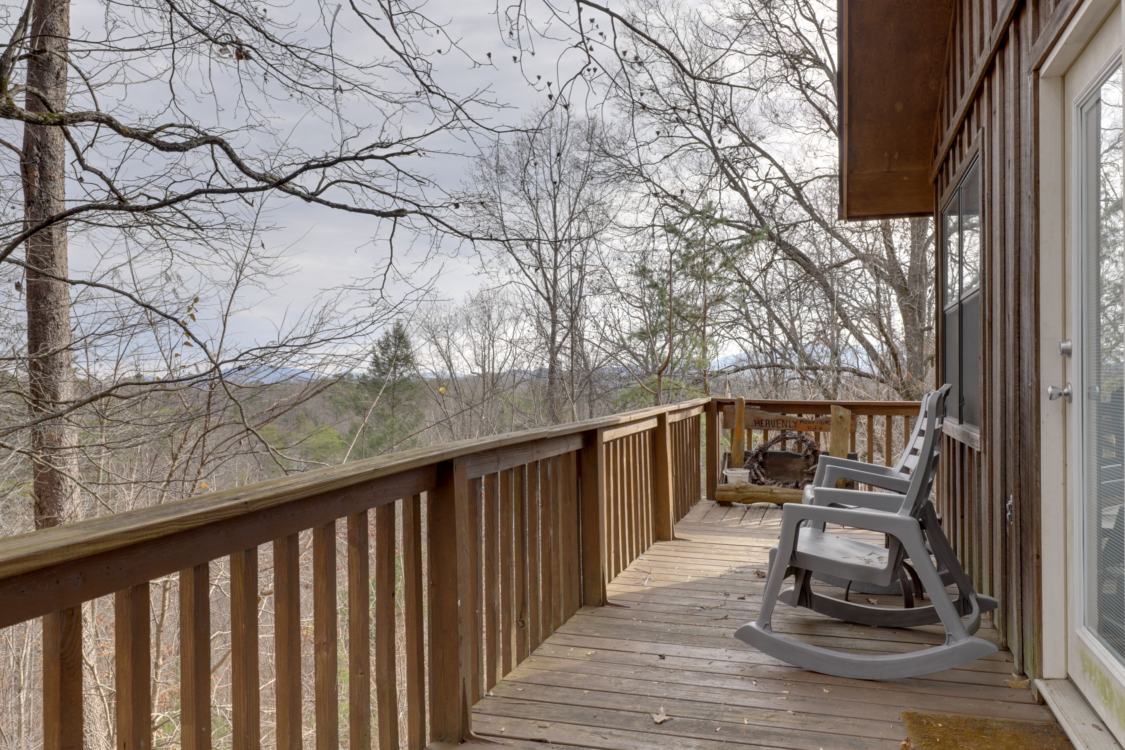 Deck | Mountain Views