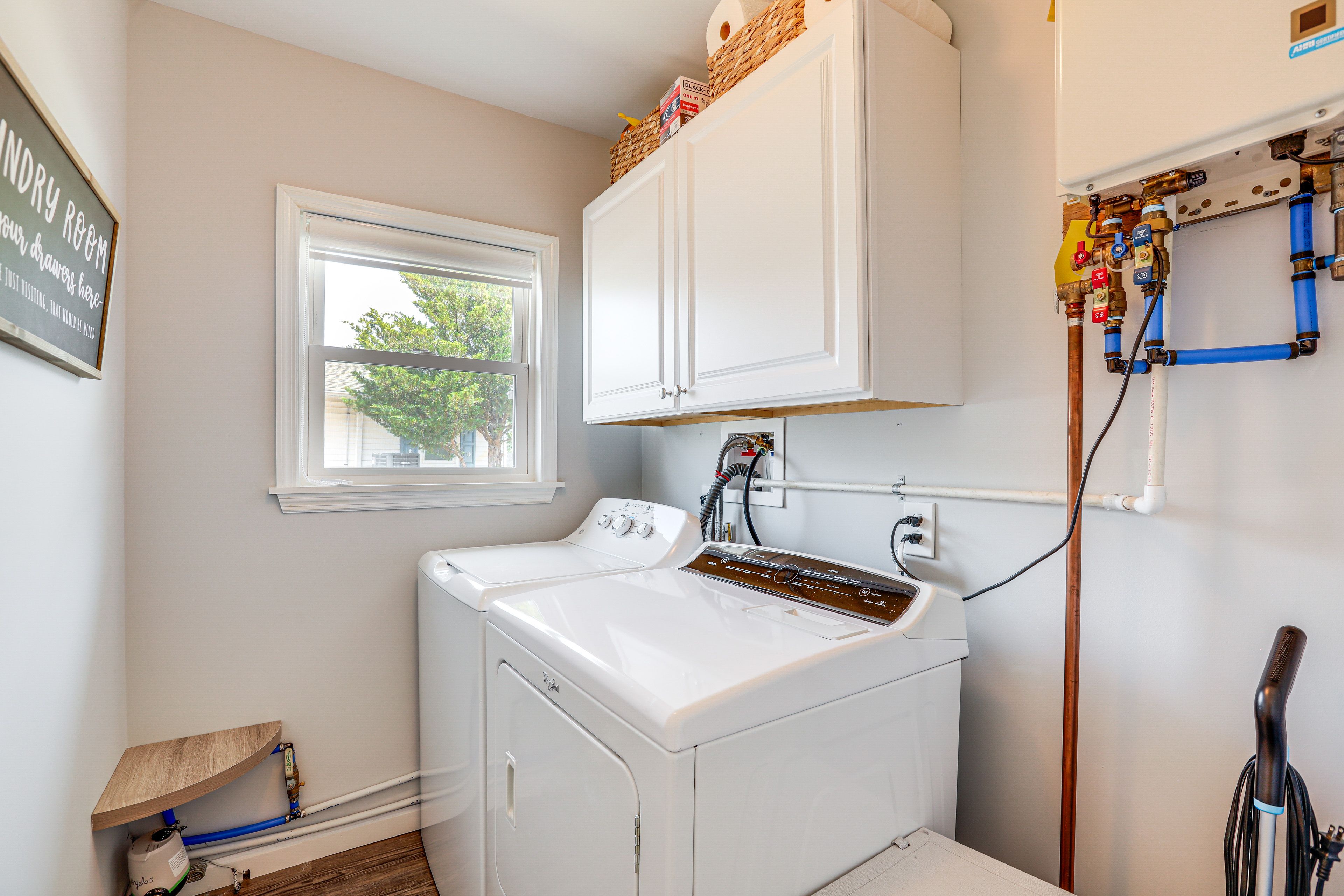 Washer & Dryer