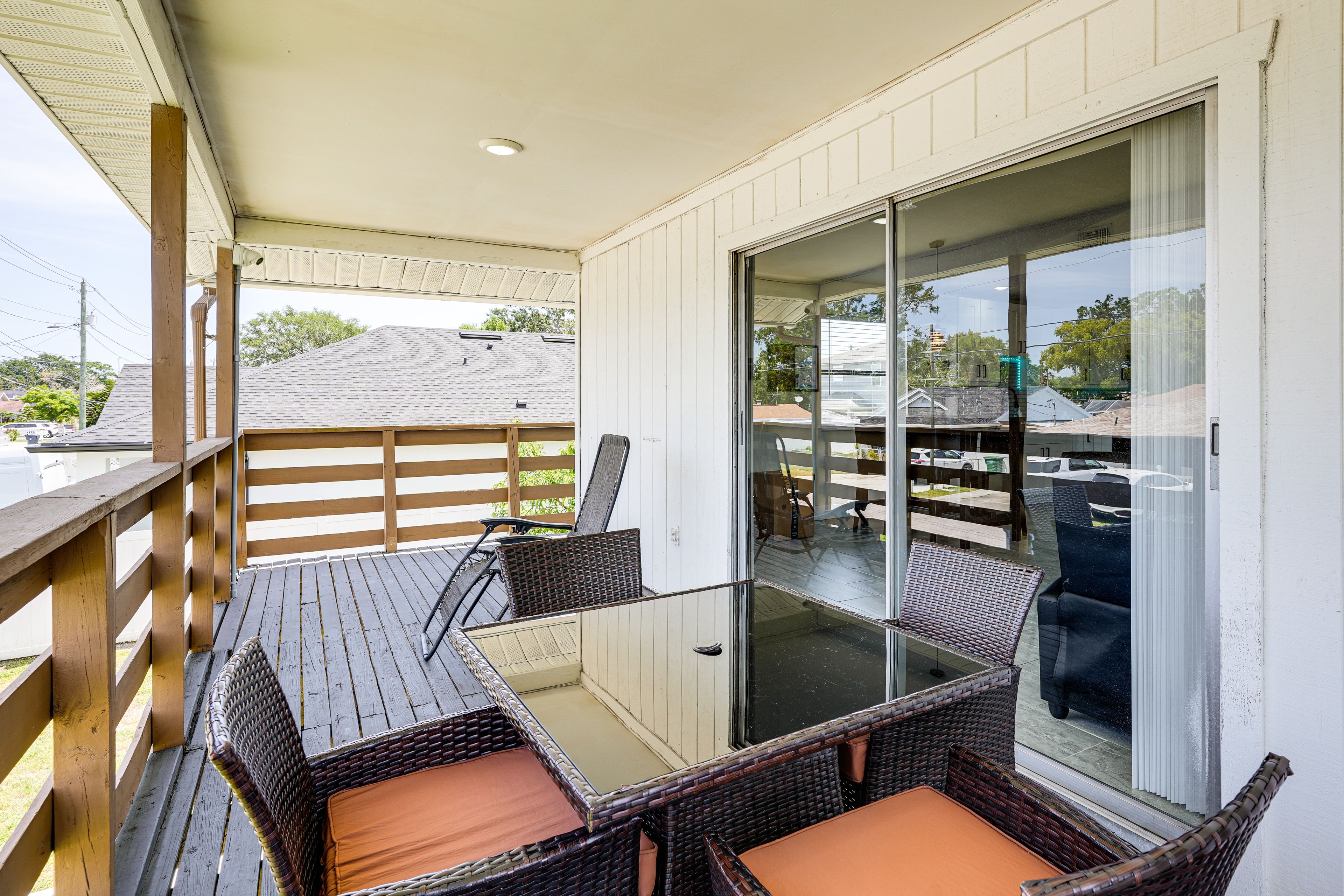 Furnished Deck
