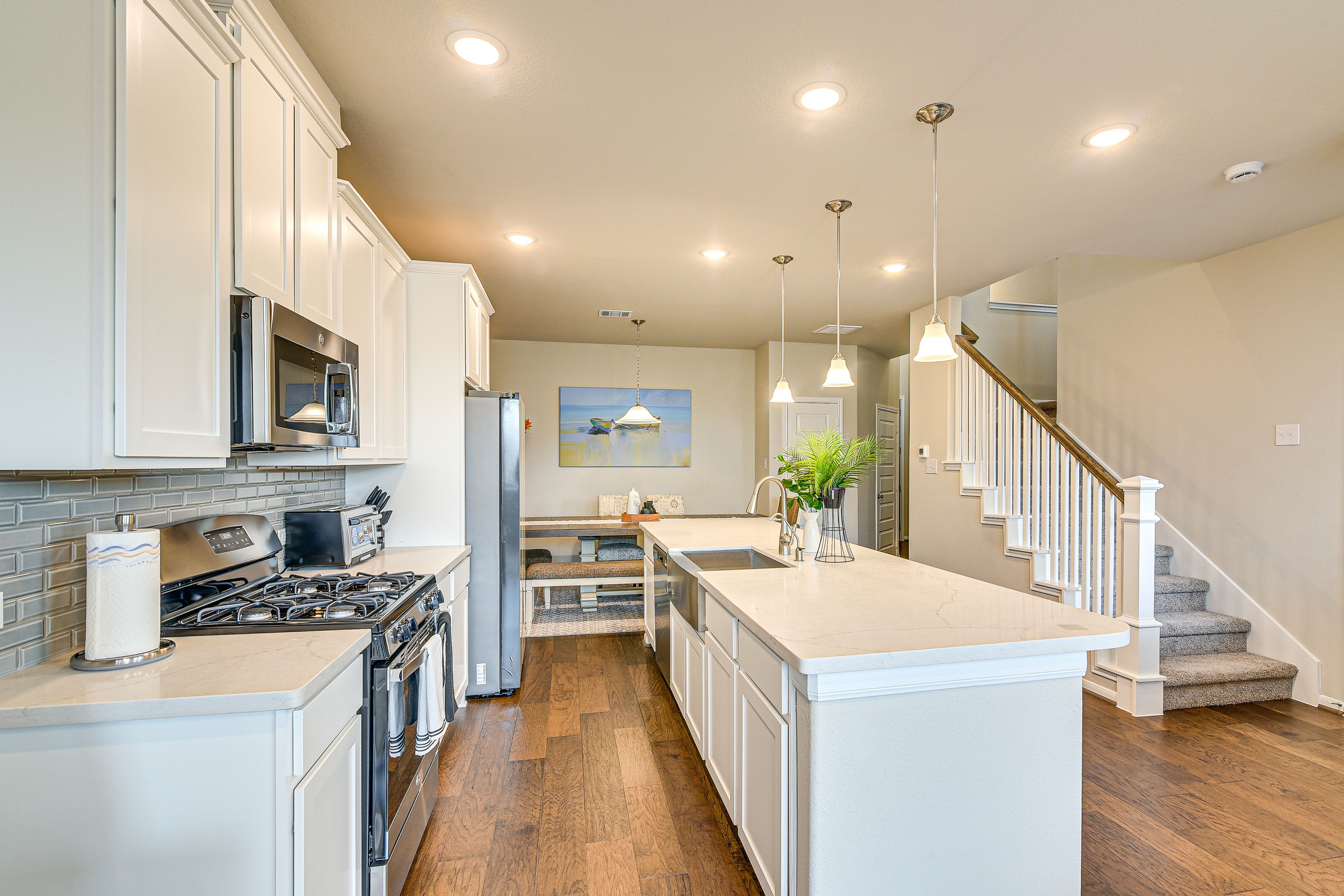 Kitchen | Dishwasher | 1st Floor