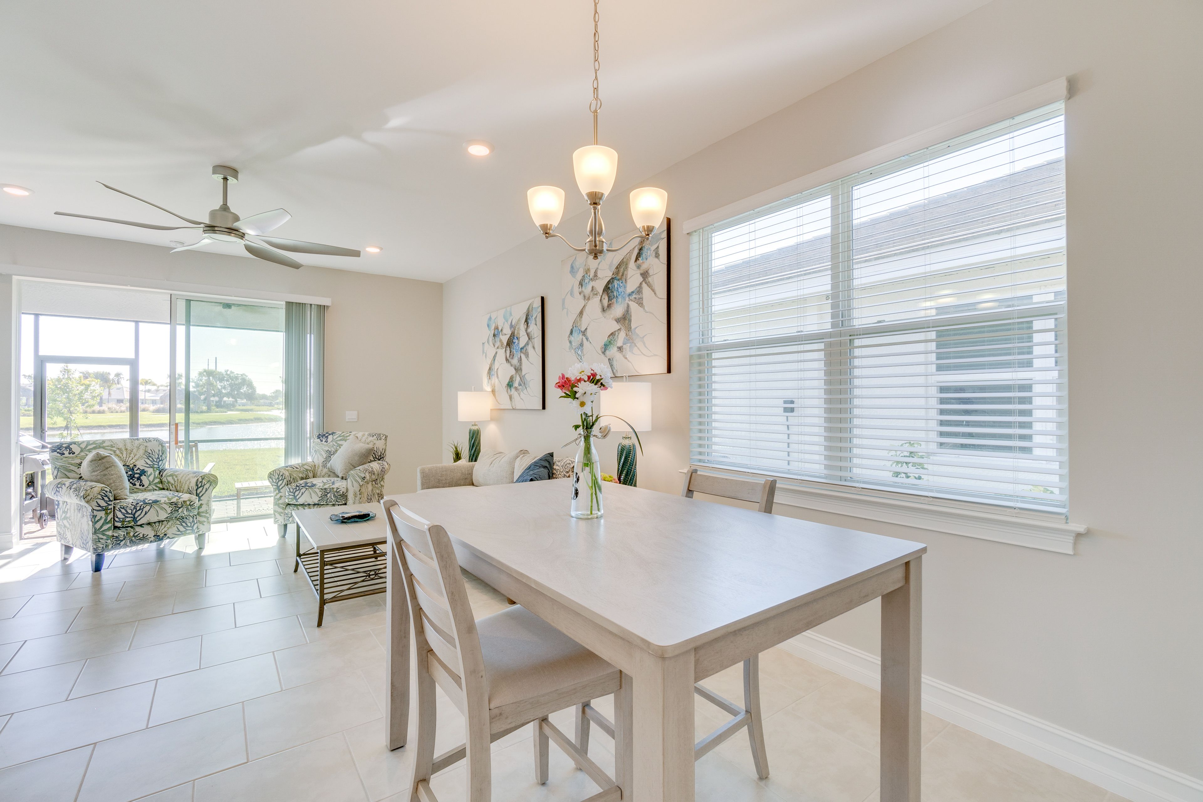Dining Area | Dishware/Flatware