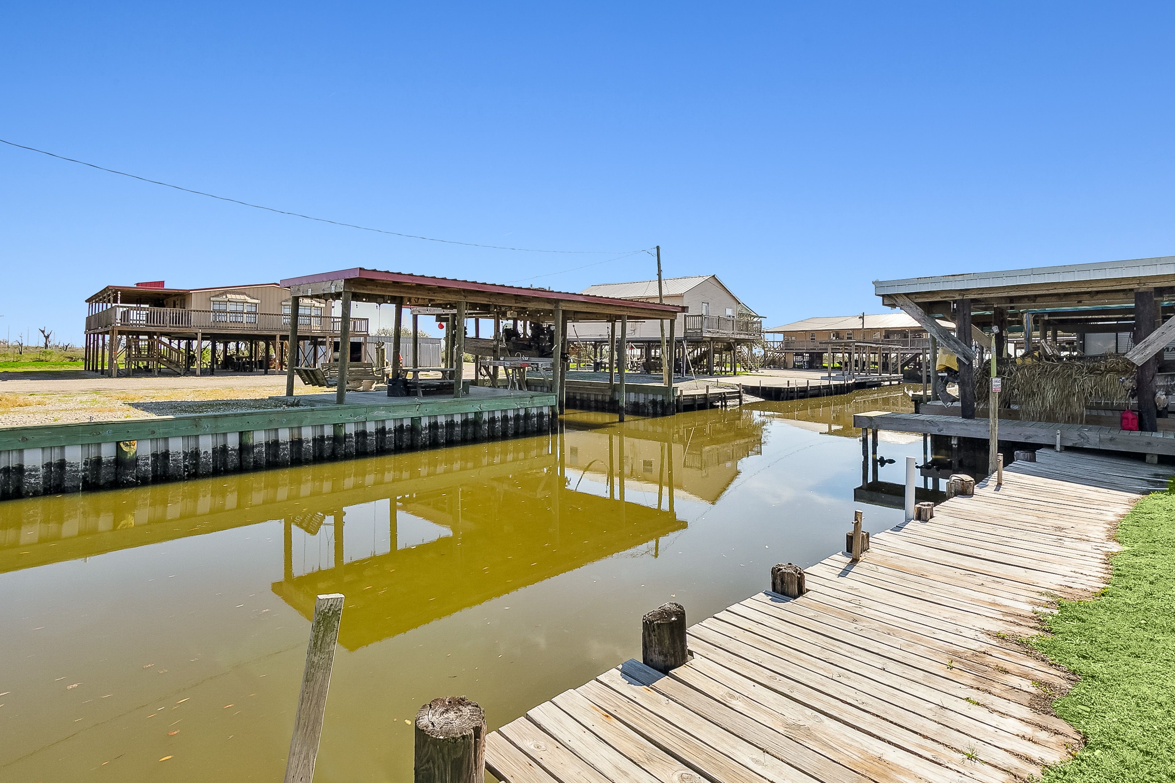 Yard | Bayou Access (On-Site)Bayou Access