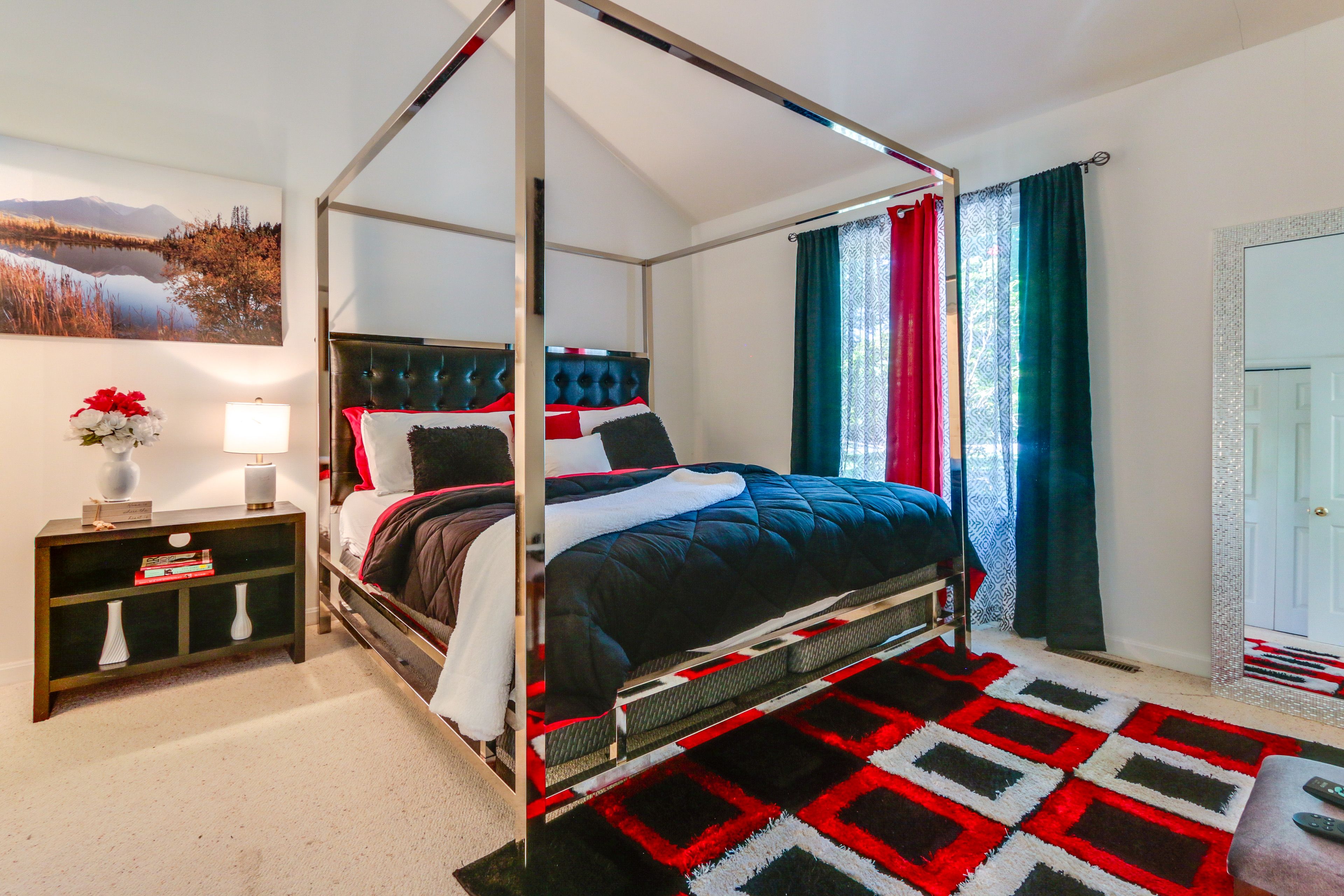 Bedroom 1 | California King Bed | Smart TV | Linens Provided