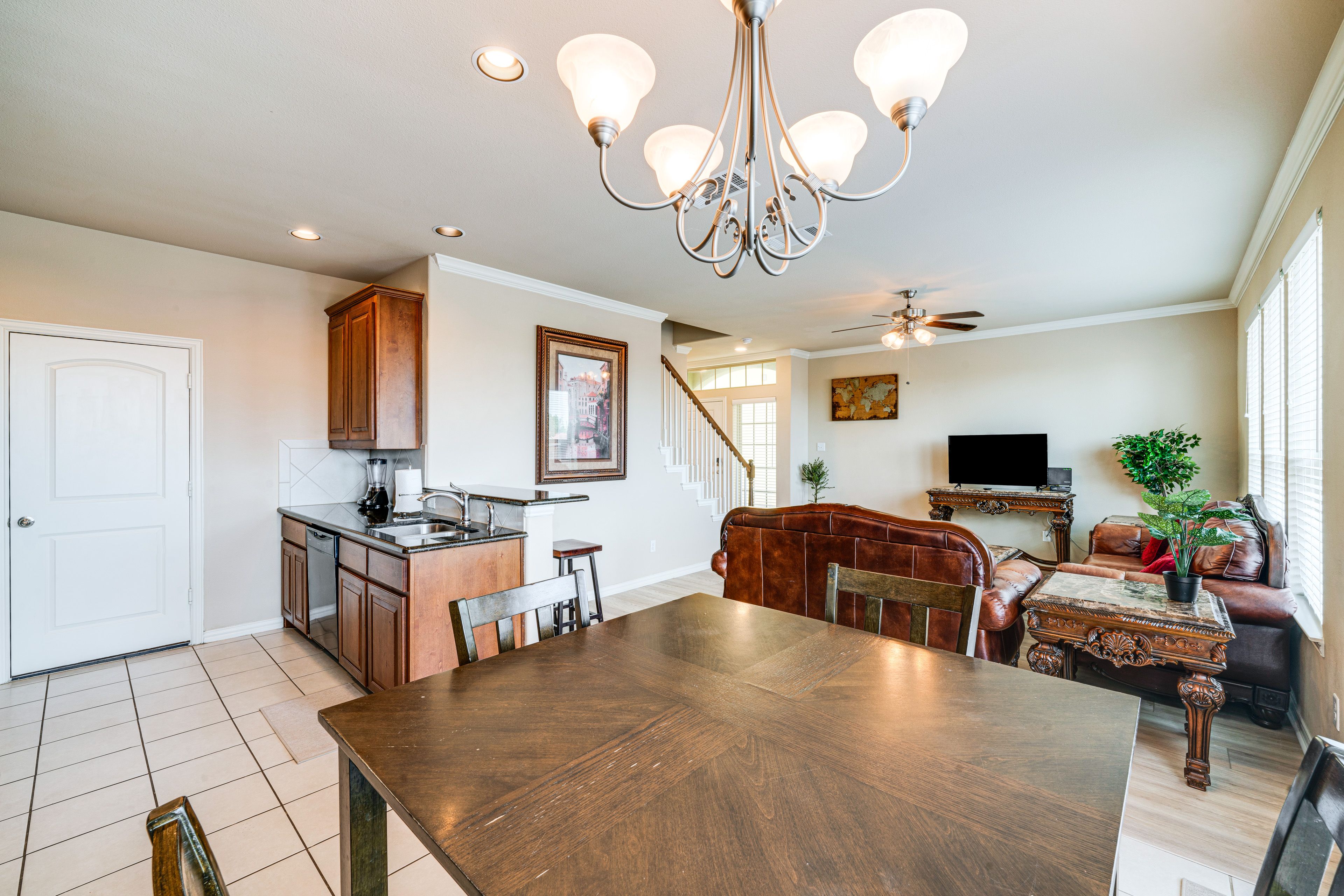 Dining Table | 1st Floor