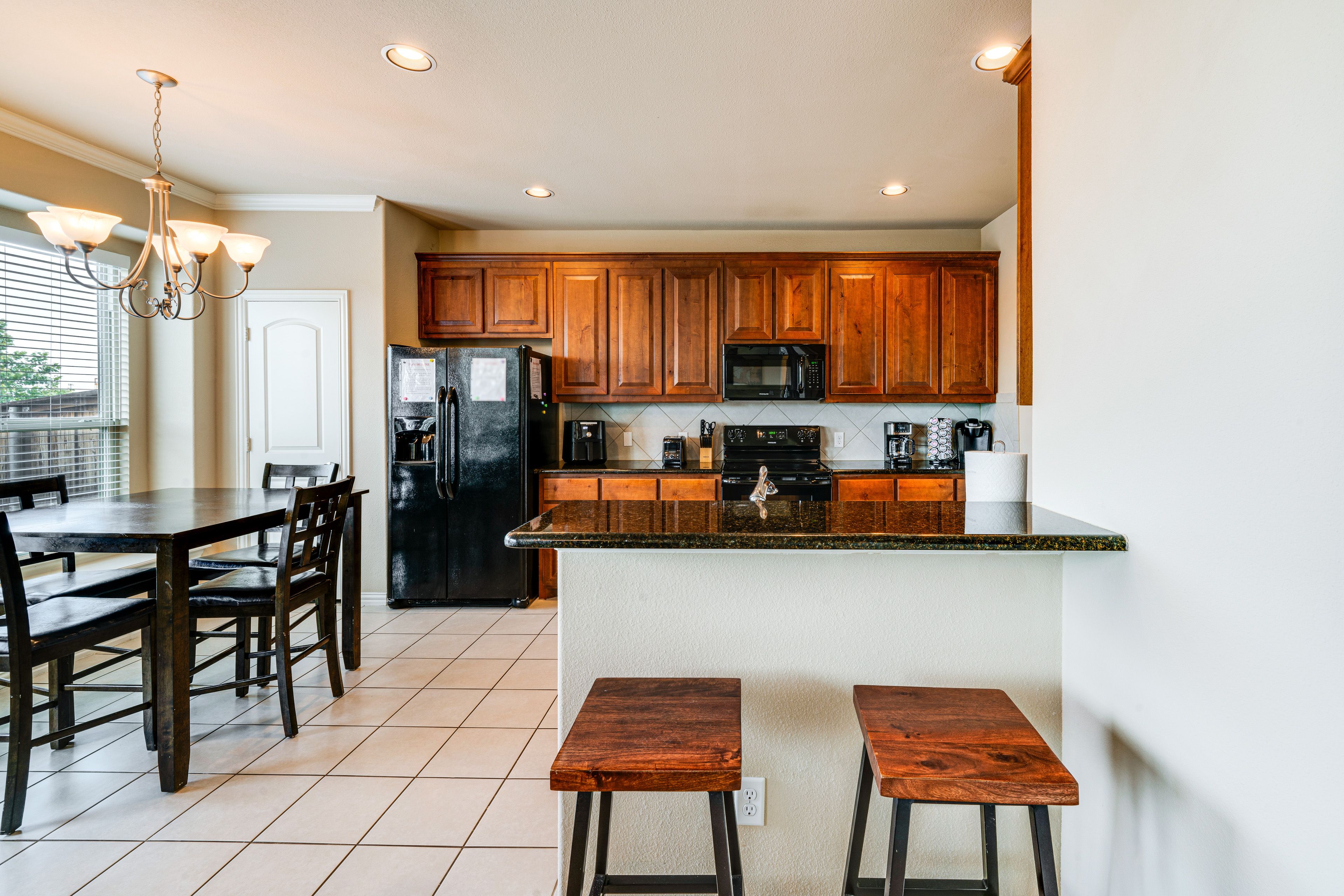 Kitchen | Keurig Coffee Maker | Air Fryer | Cooking Basics