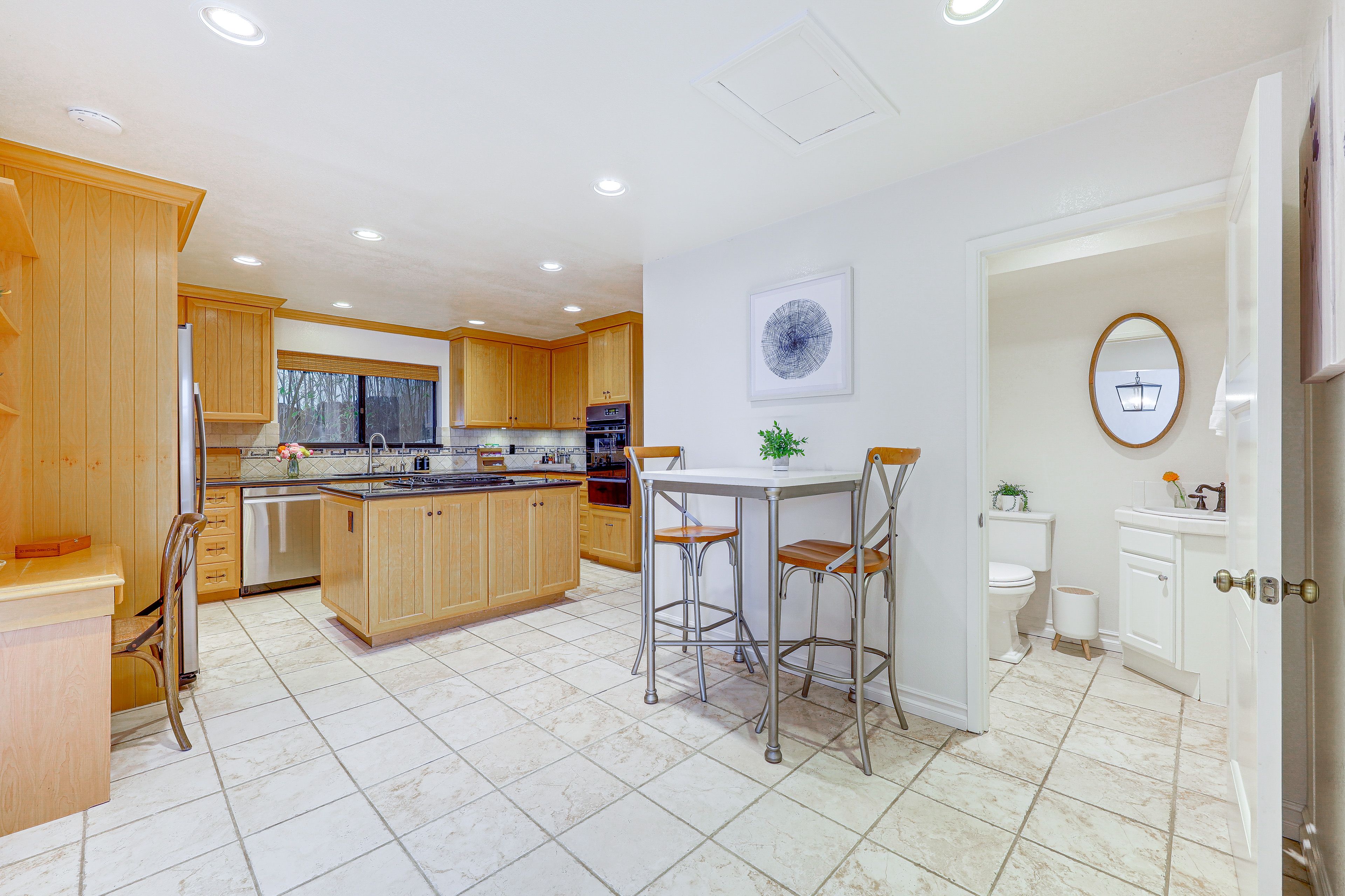 Kitchen | 1st Floor | Keurig Coffee Maker | Cooking Basics