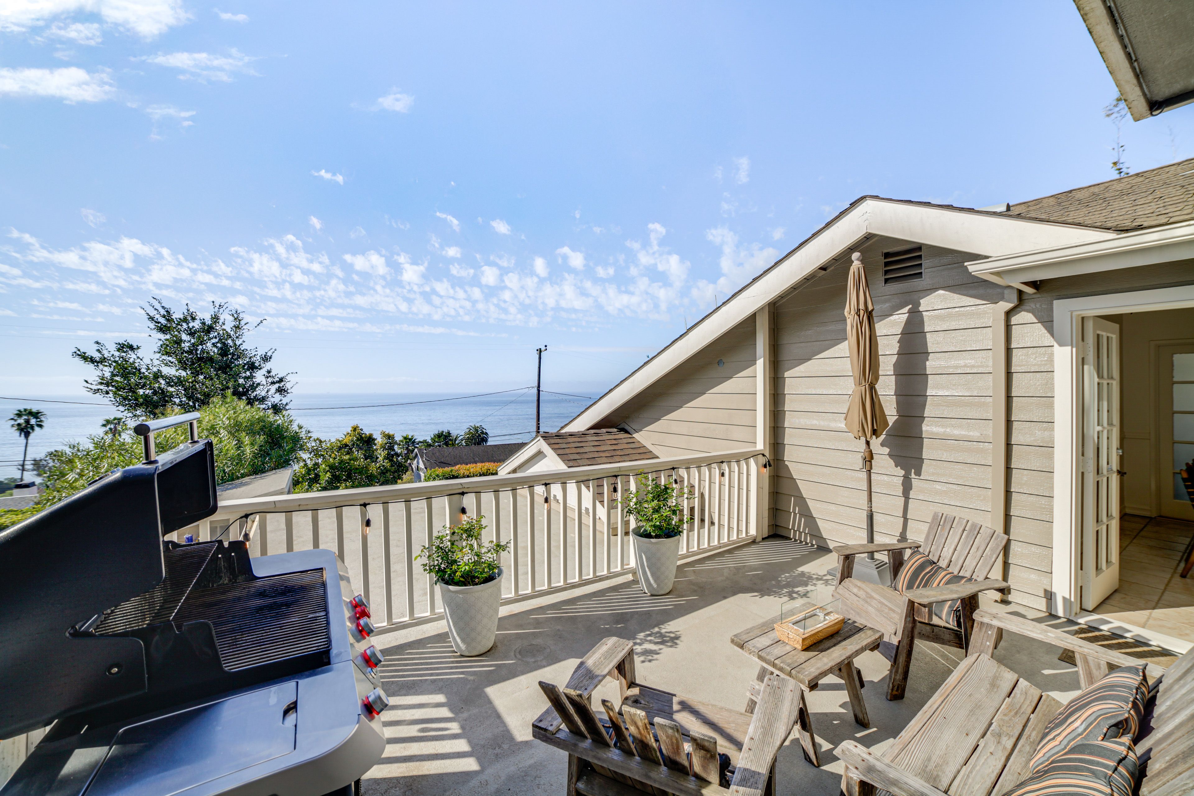 Private Deck | 1st Floor | BBQ Grill | Telescope