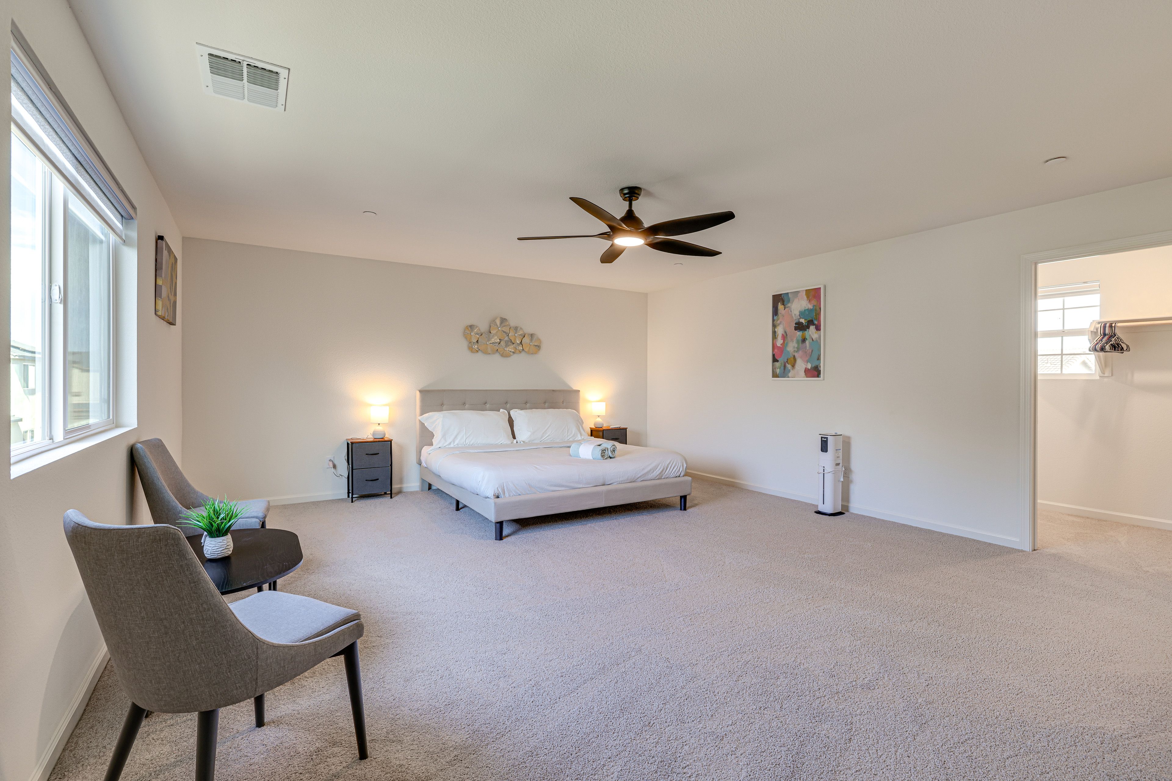 Bedroom Suite | King Bed | Flat-Screen TV | 2nd Floor