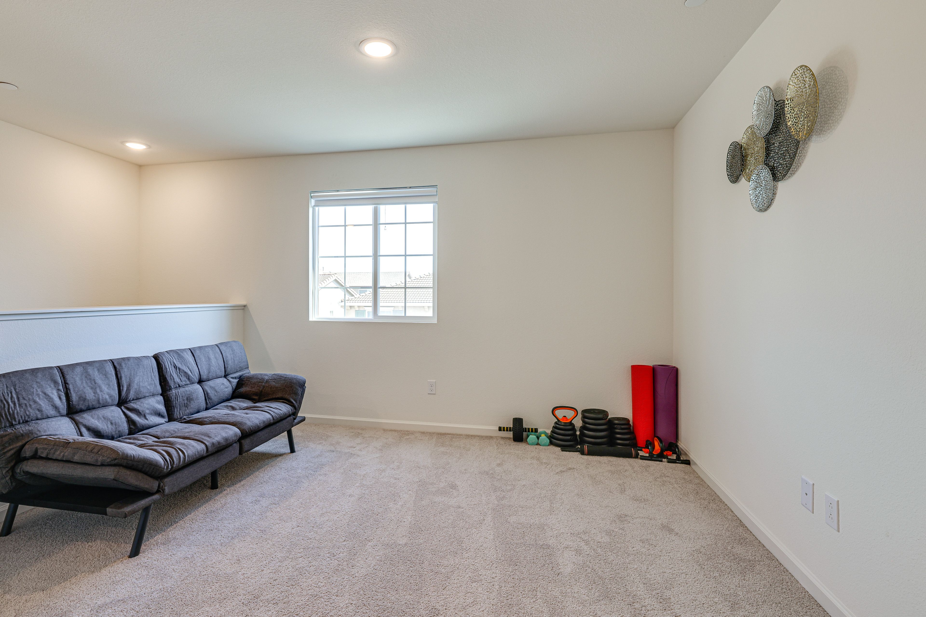 Family Room | Twin Futon | Board Games | Exercise Weights | 2nd Floor