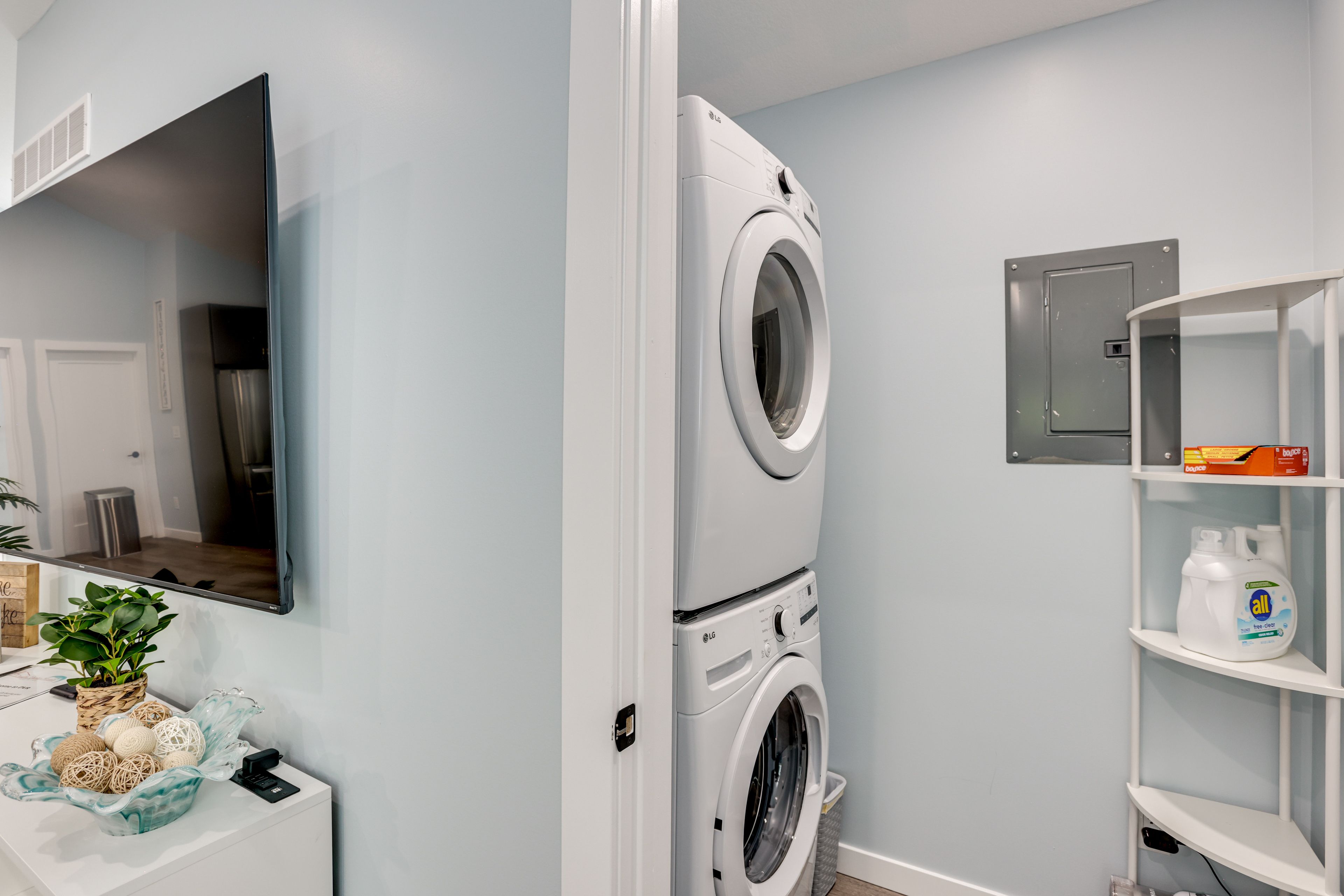 Washer & Dryer | 2nd Floor