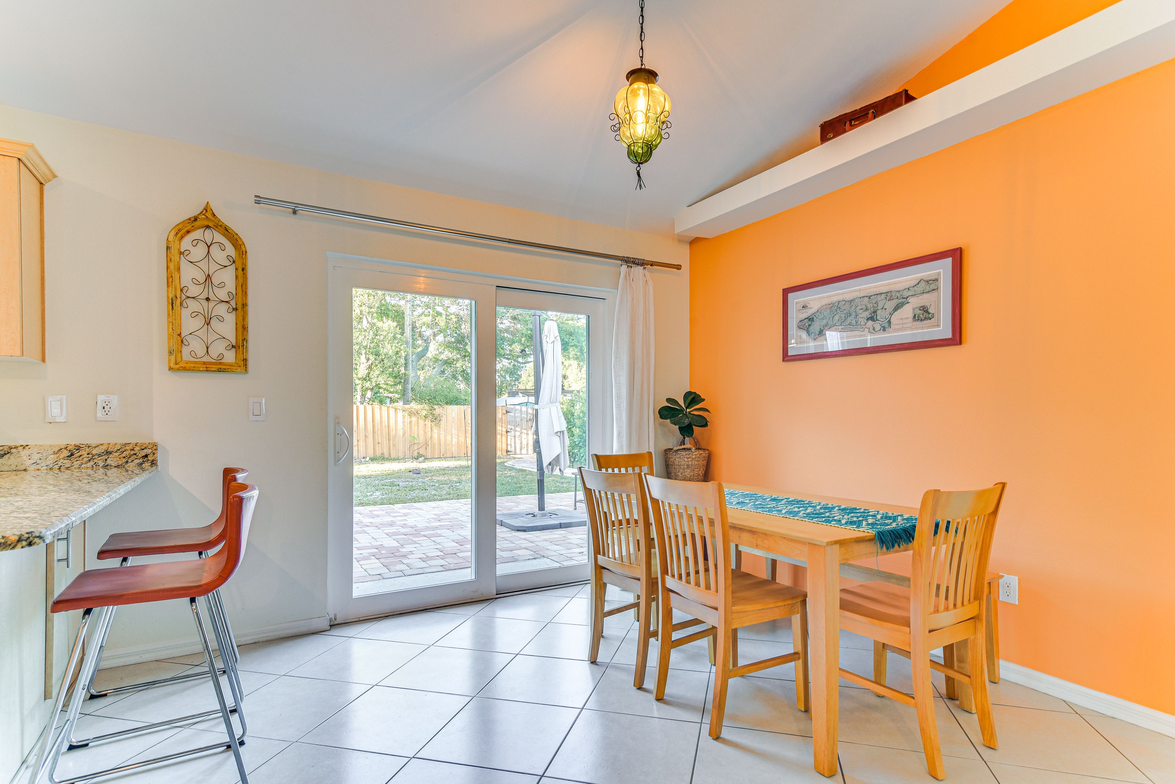 Dining Area | Dishware & Flatware
