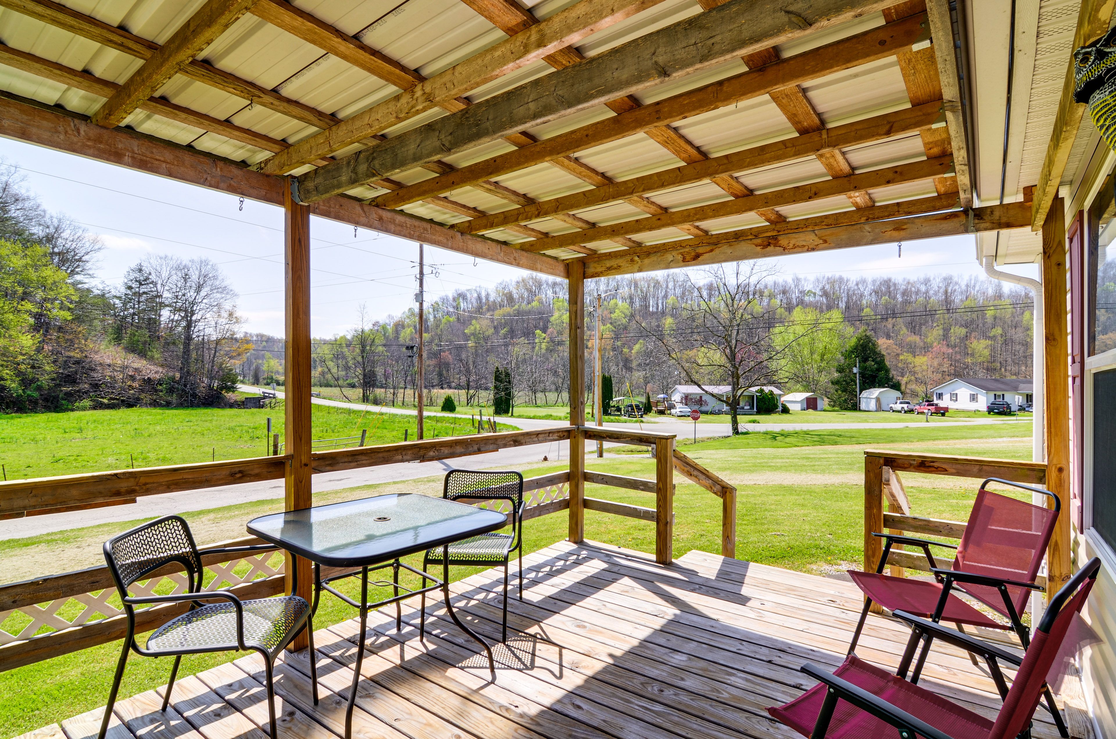 Annville Vacation Rental | 3BR | 2BA | 1,456 Sq Ft | 4 Steps to Access