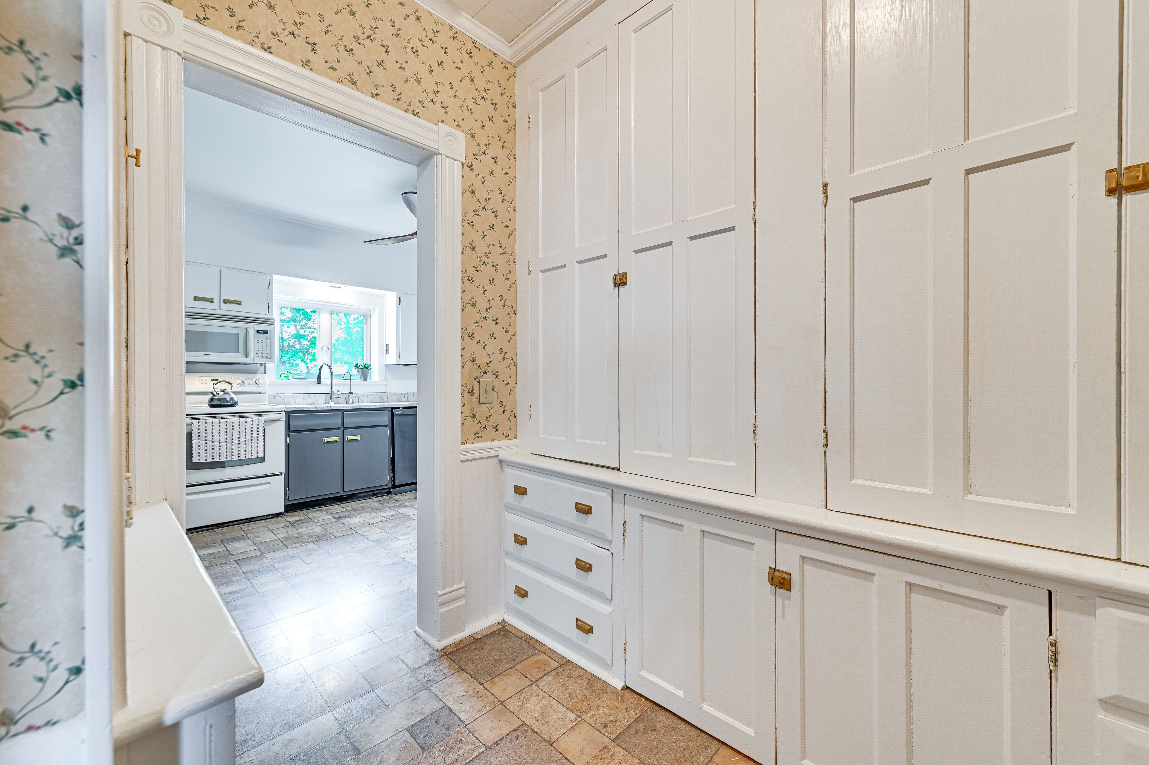 Pantry | 1st Floor
