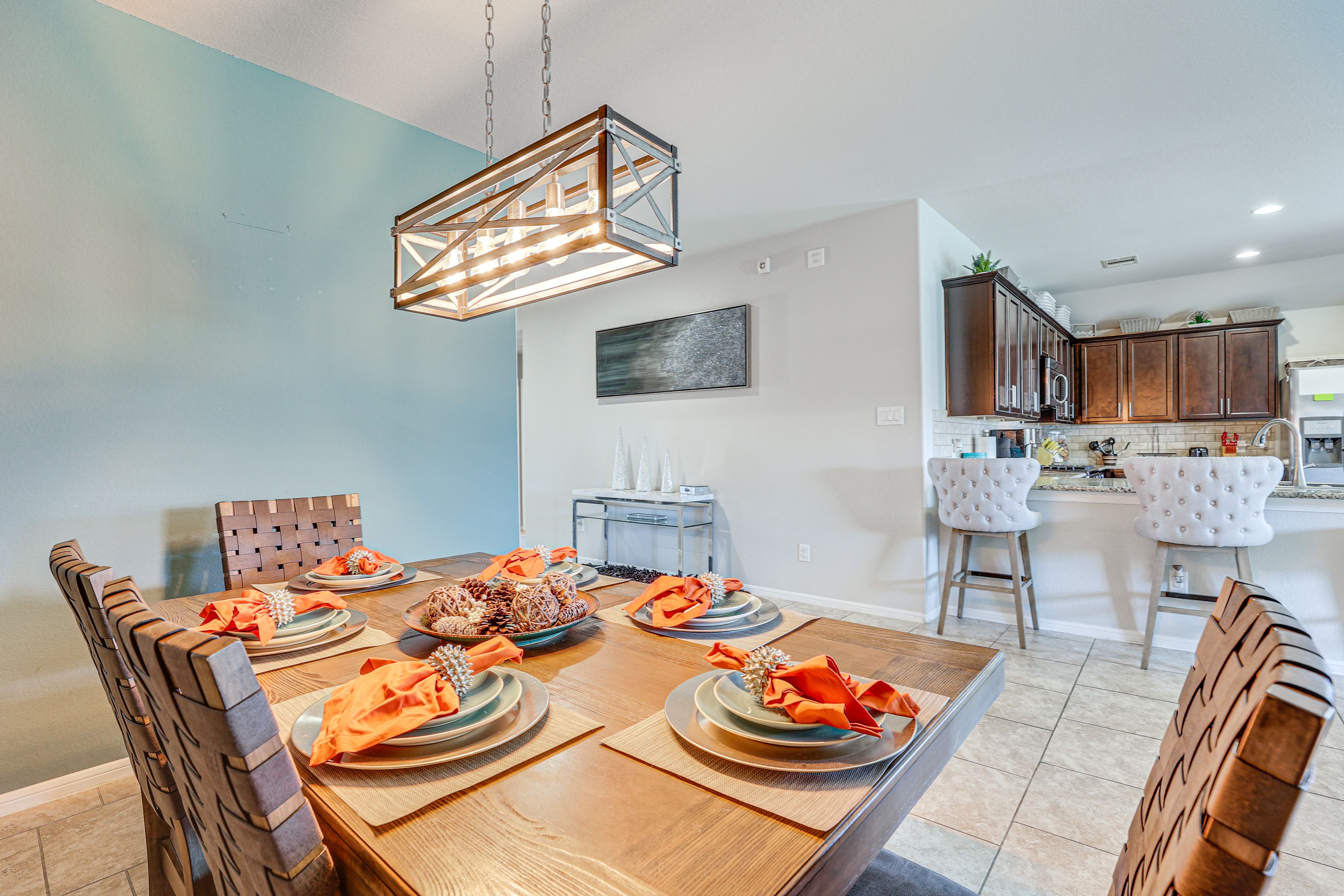Dining Room | Dishware & Flatware
