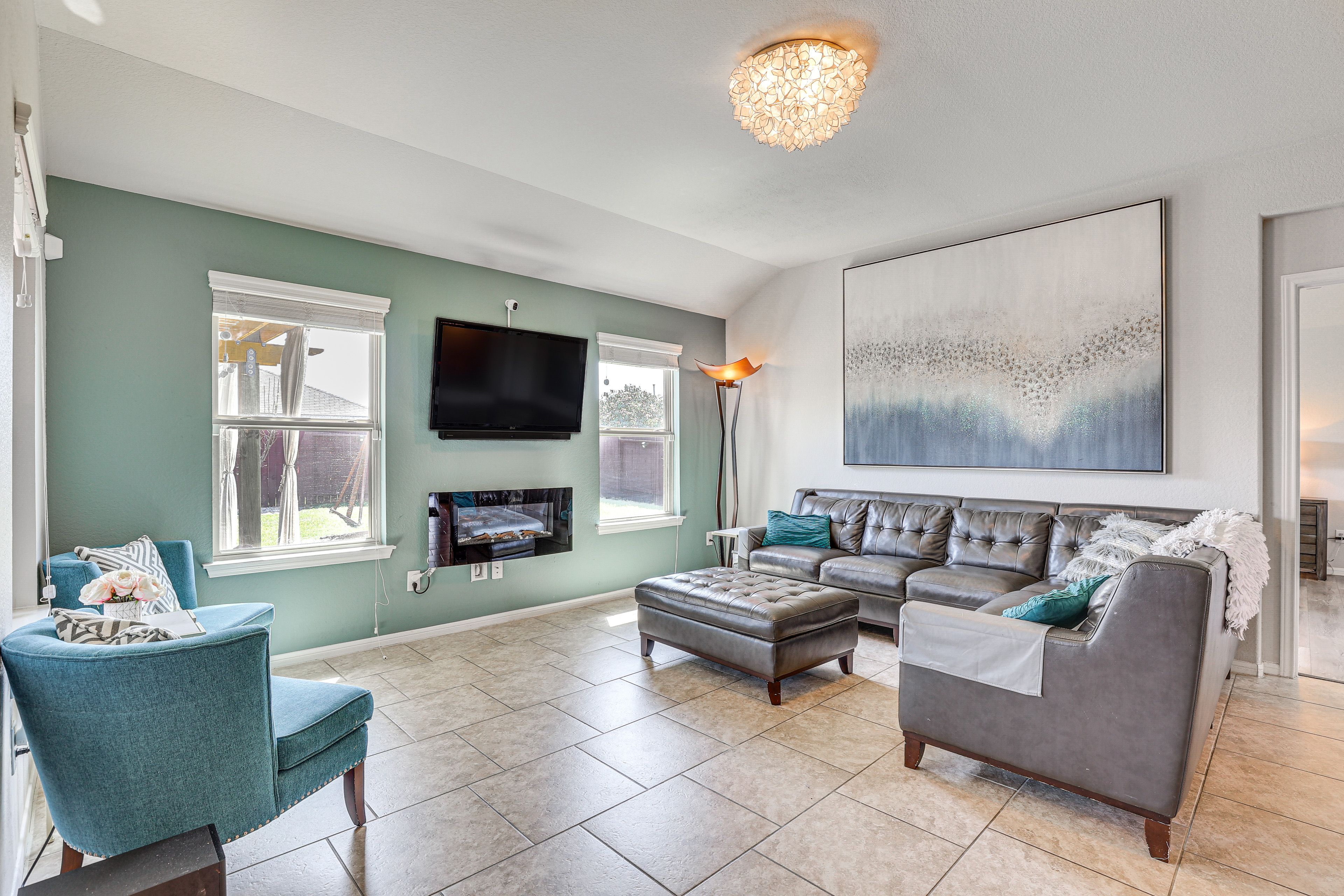 Living Room | Single-Story Home