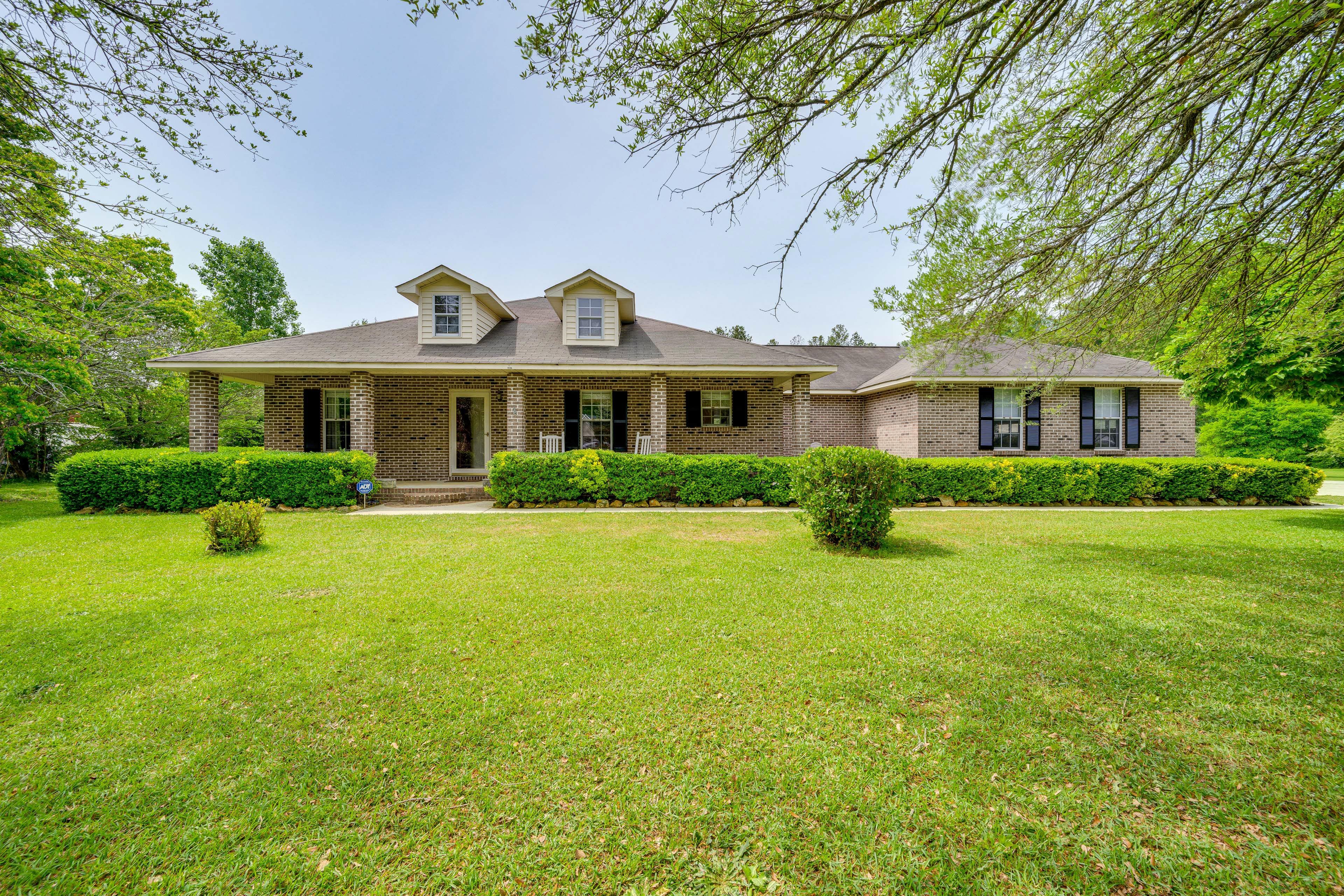 Exterior | 2-Acre Property