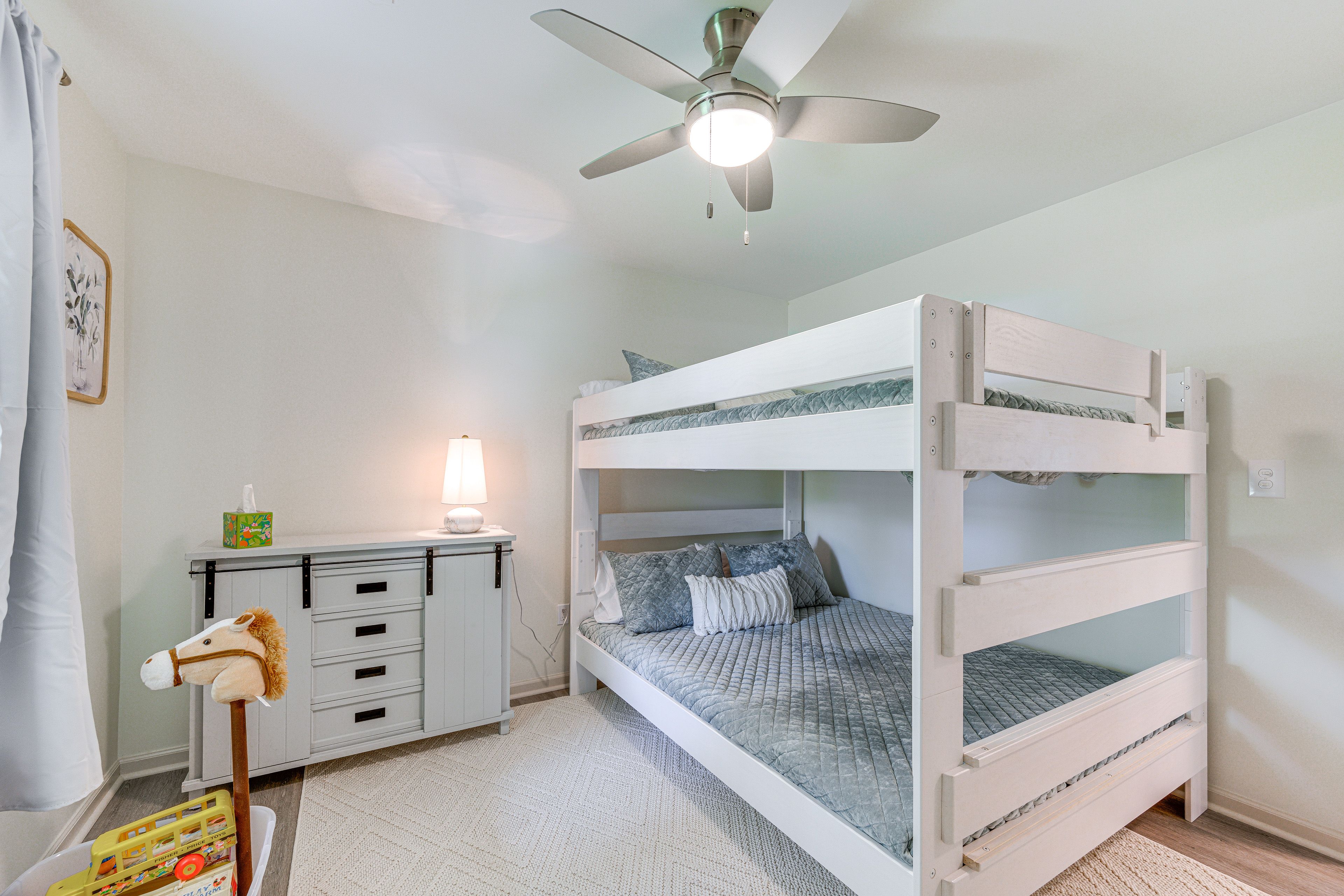 Bedroom 3 | Queen Bunk Bed