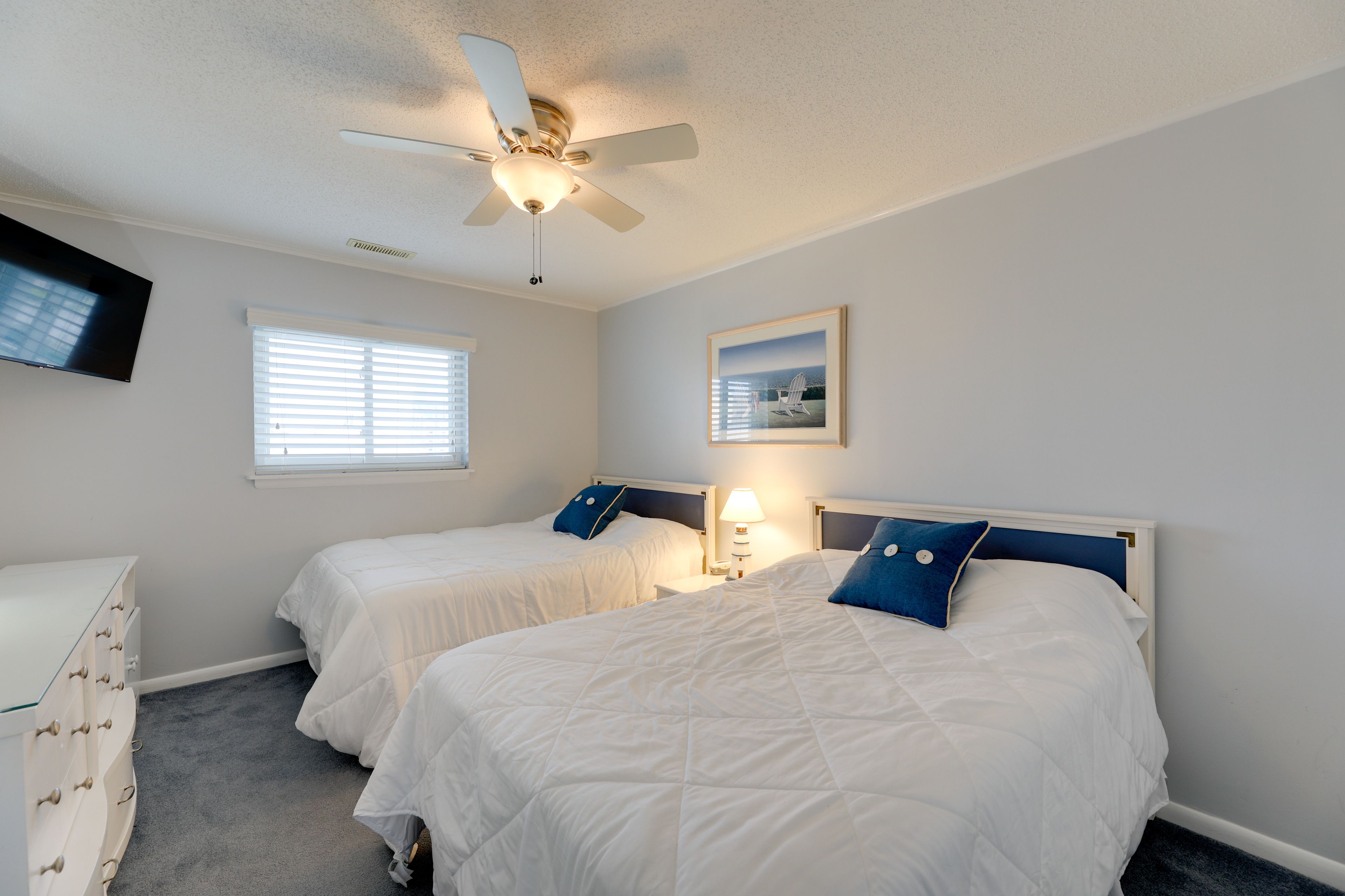 Bedroom 2 | 2 Full Beds | Smart TV