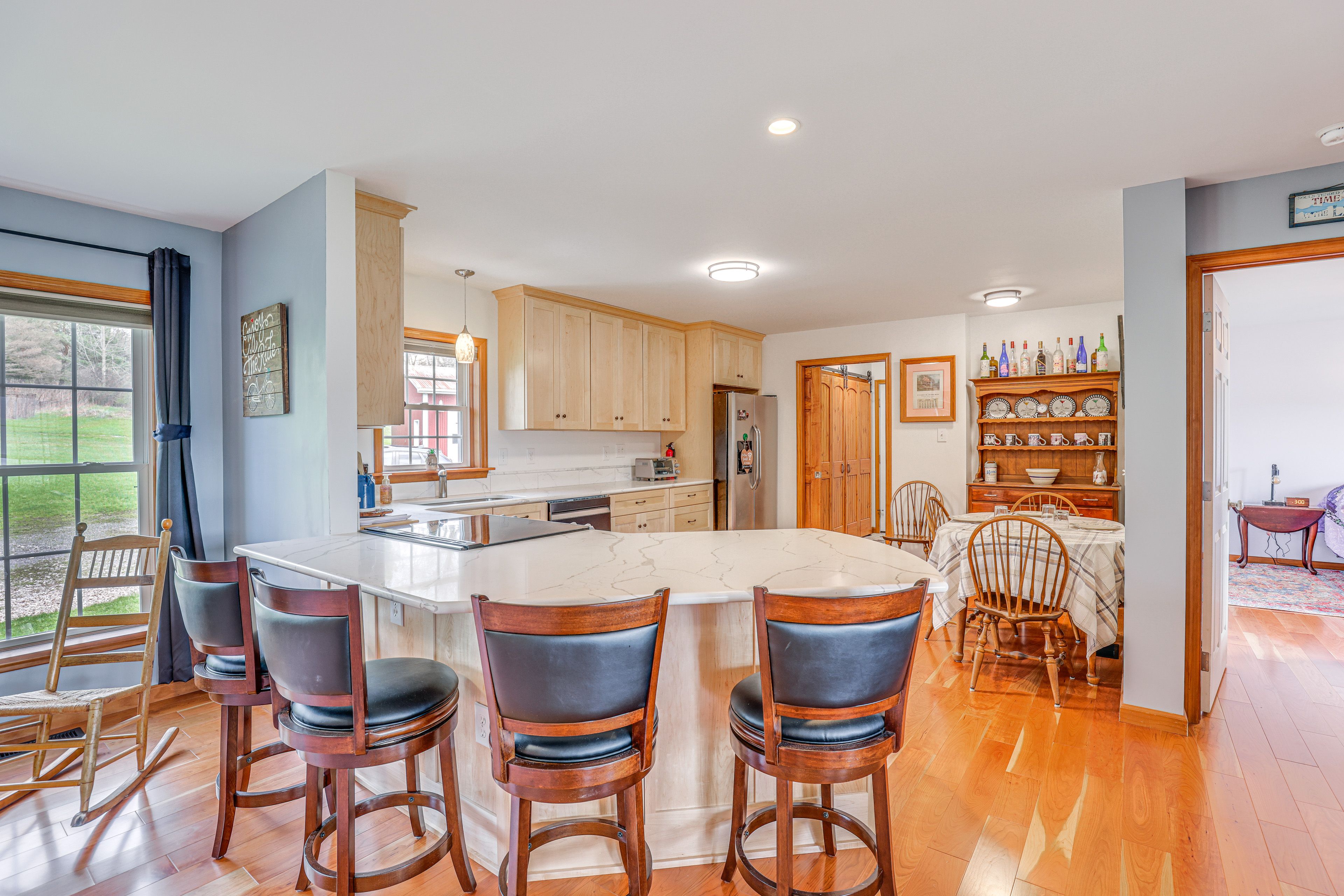 Breakfast Bar