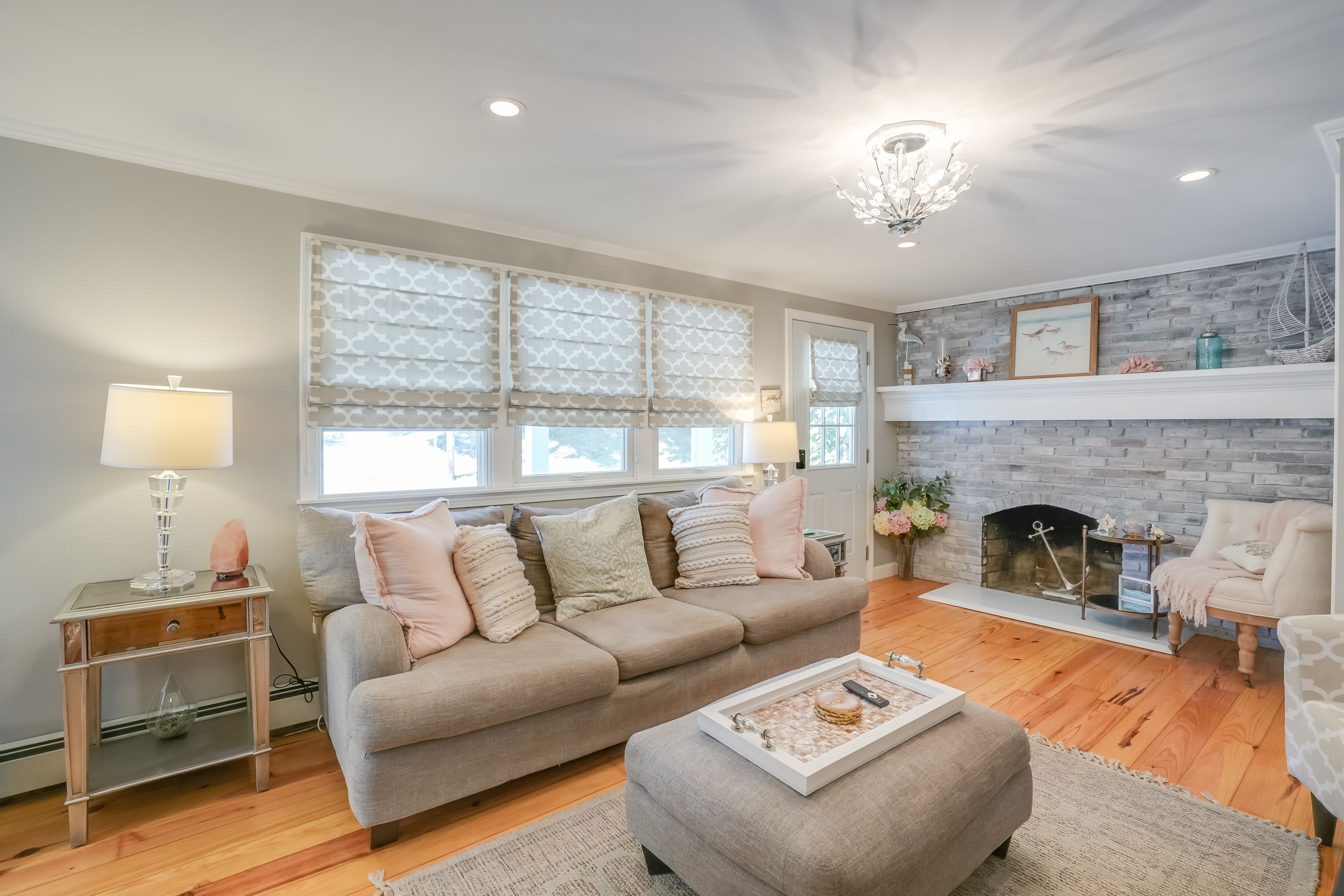 Living Area | Smart TV