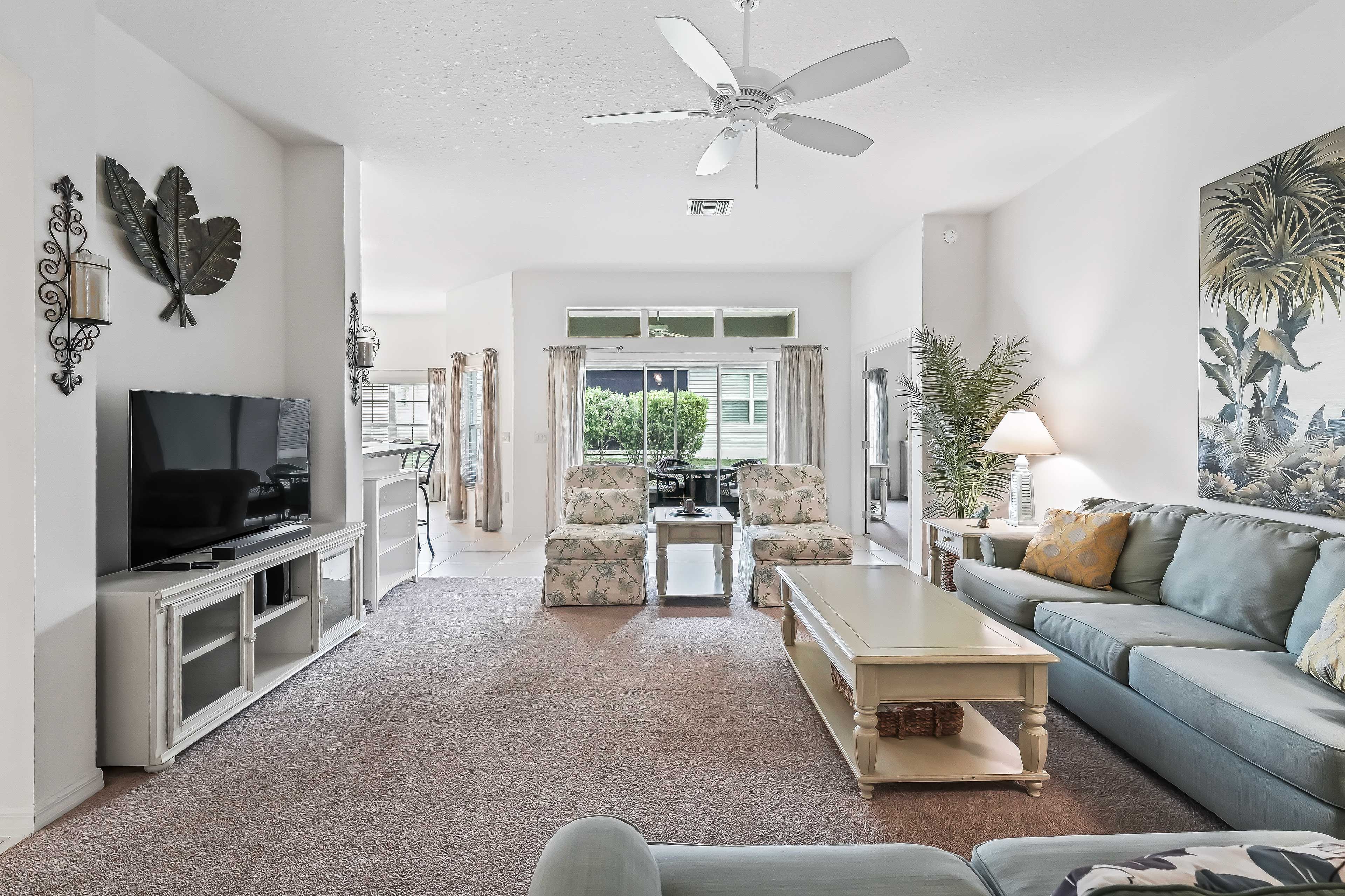 Living Room | Smart TV | Central A/C | Single-Story Home