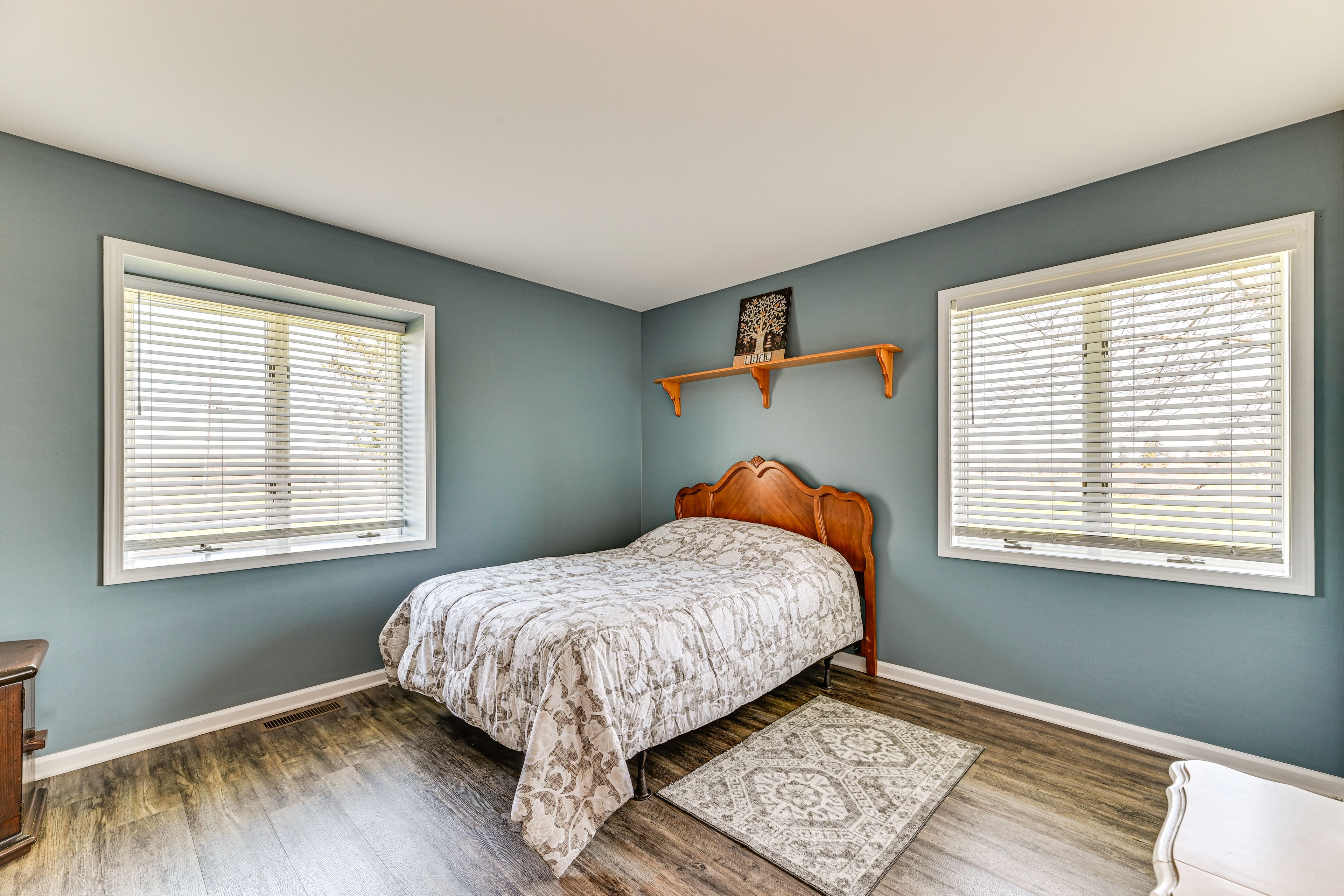 Bedroom 1 | Full Bed | 1st Floor