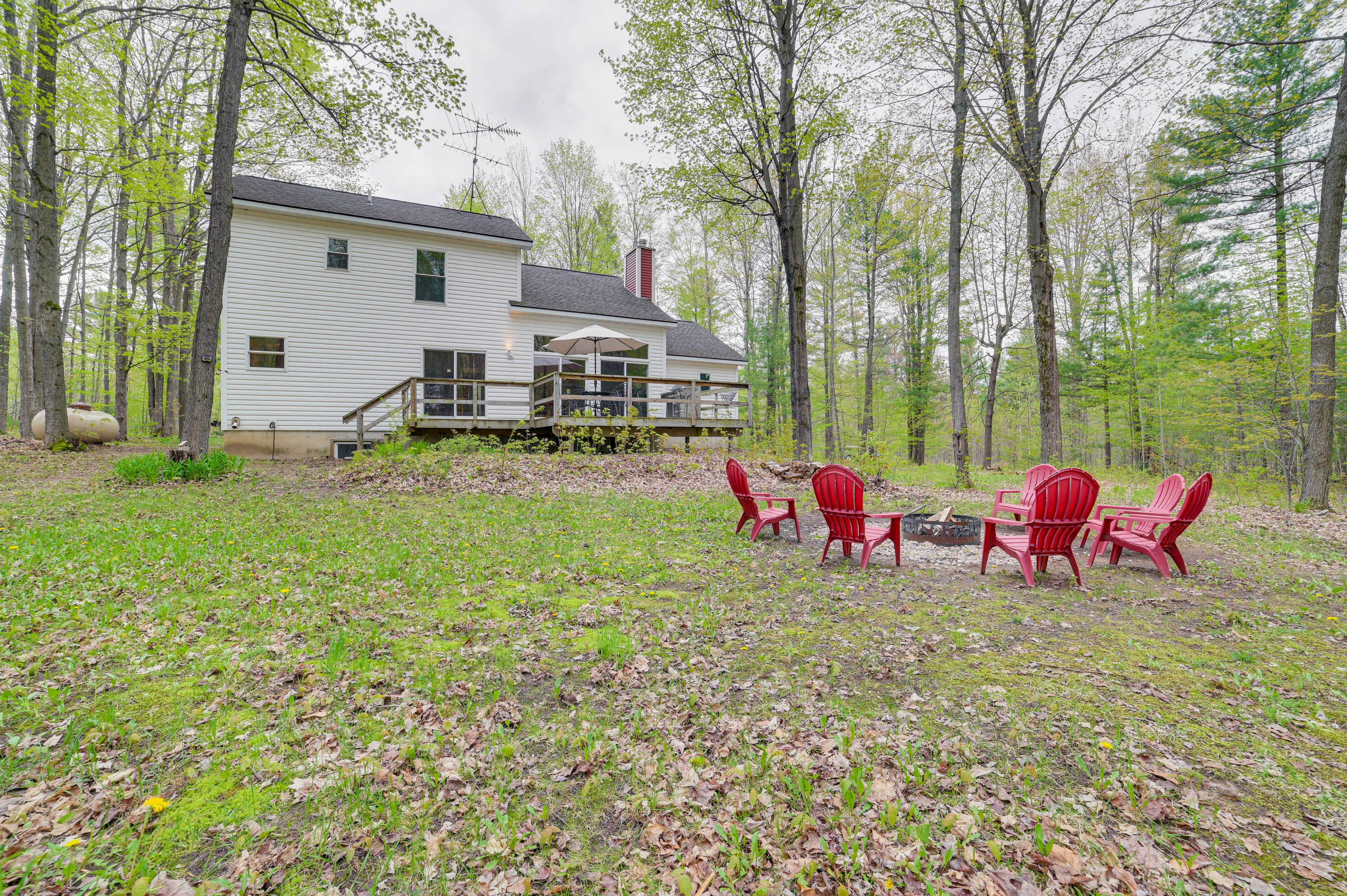 Backyard | Wood-Burning Fire Pit