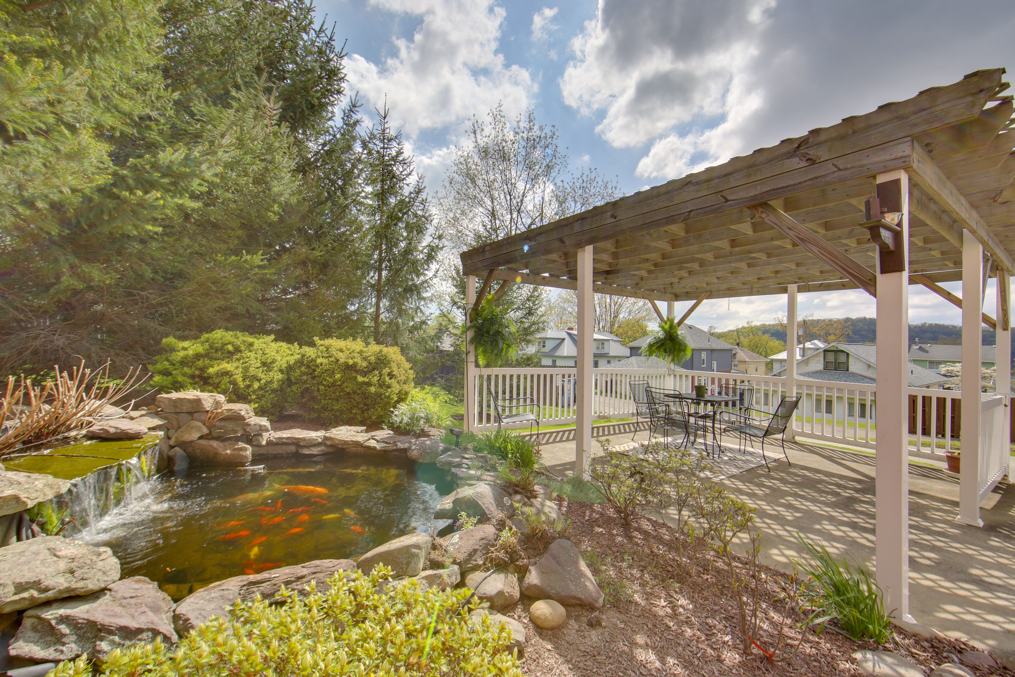 Pershing Heights | Community Amenities