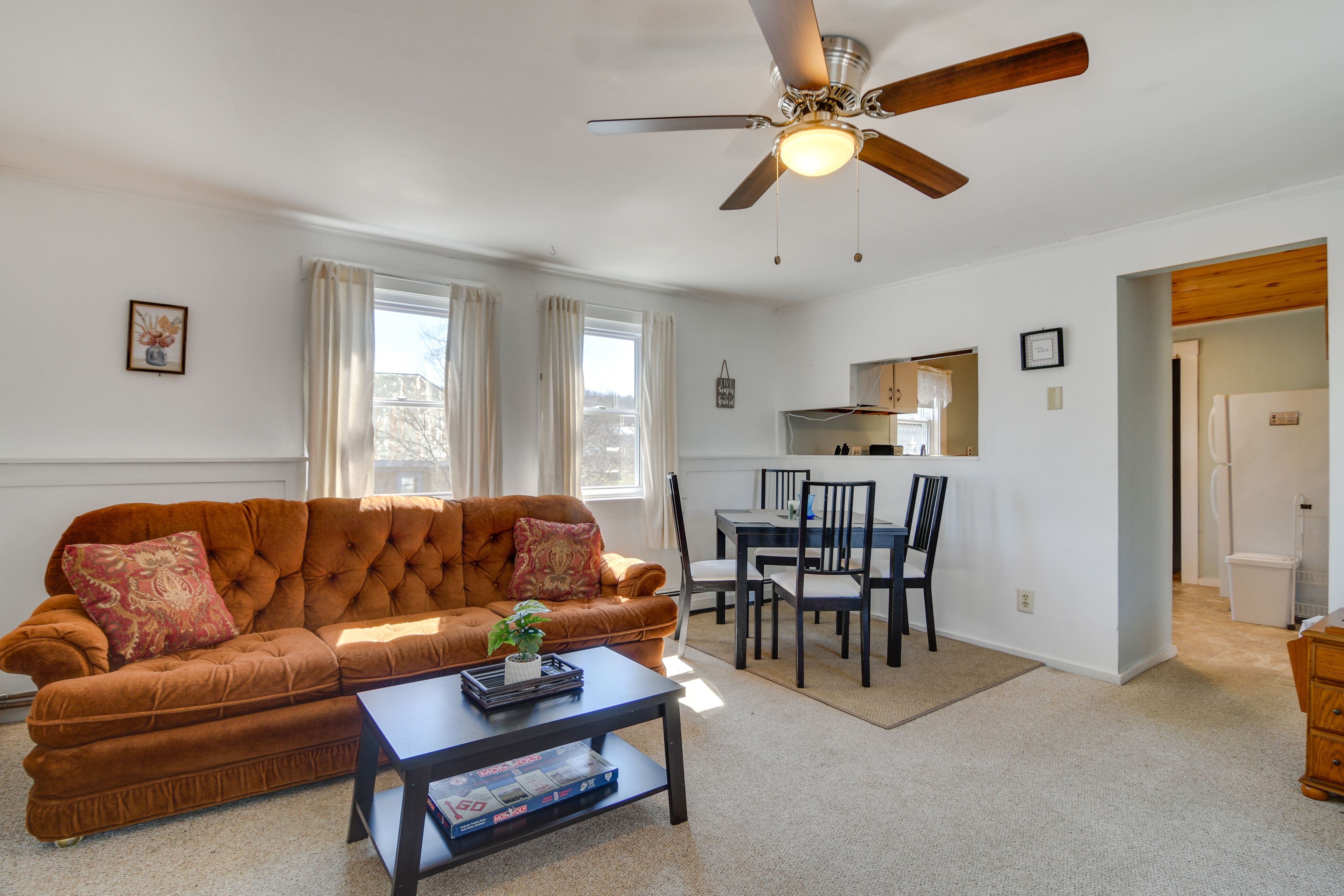 Oakland Vacation Rental | 1BR | 1BA | Stairs Required | 1,097 Sq Ft