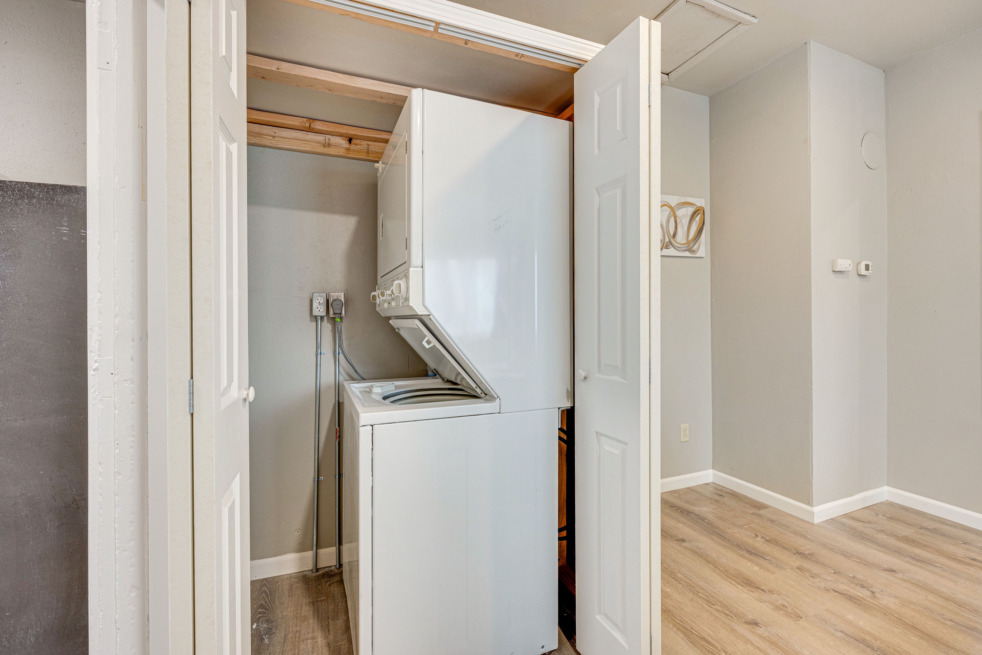 Washer + Dryer