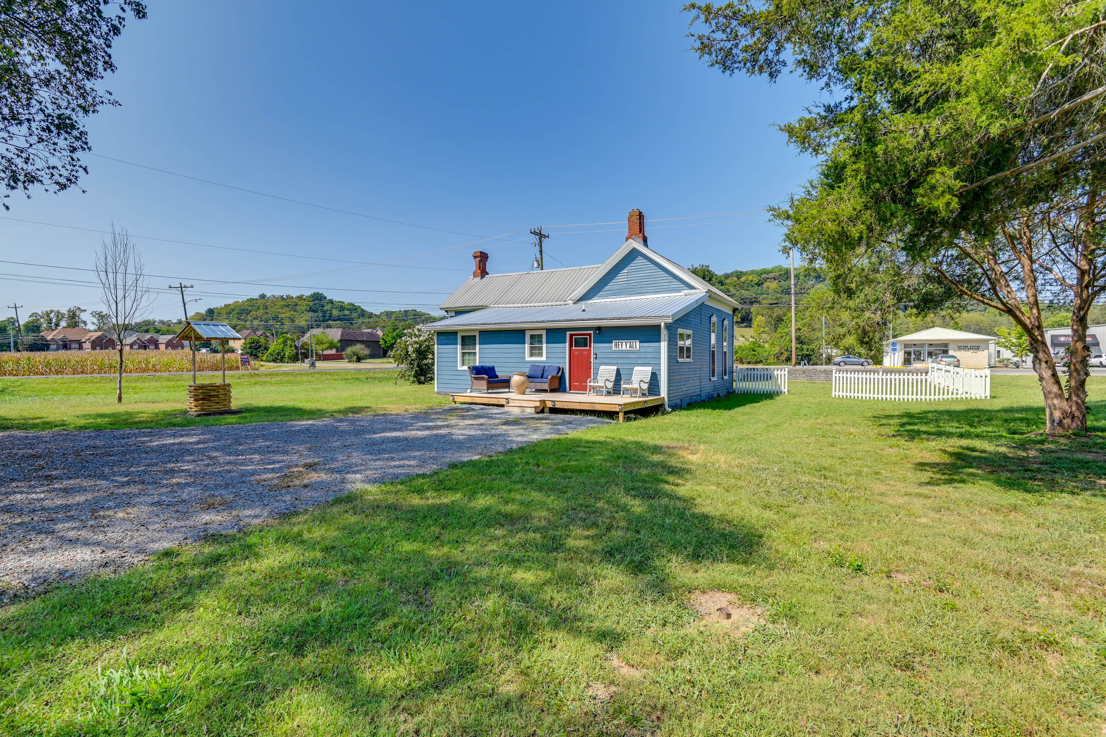 Parking | Driveway (3 Vehicles)